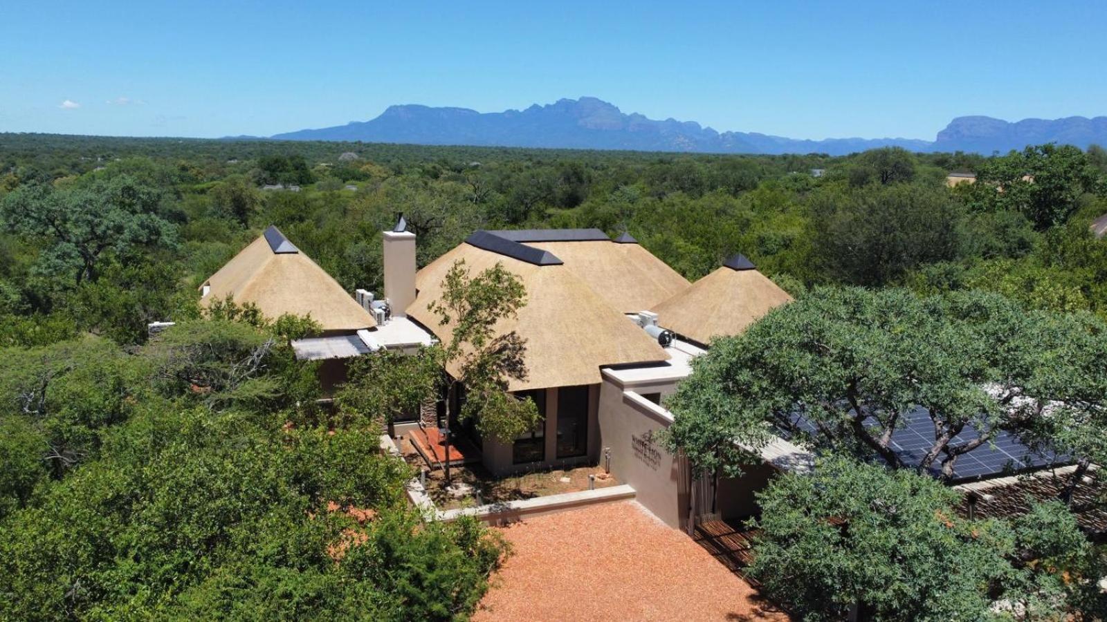 Villa White Lion - Luxurious Villa nearby Kruger