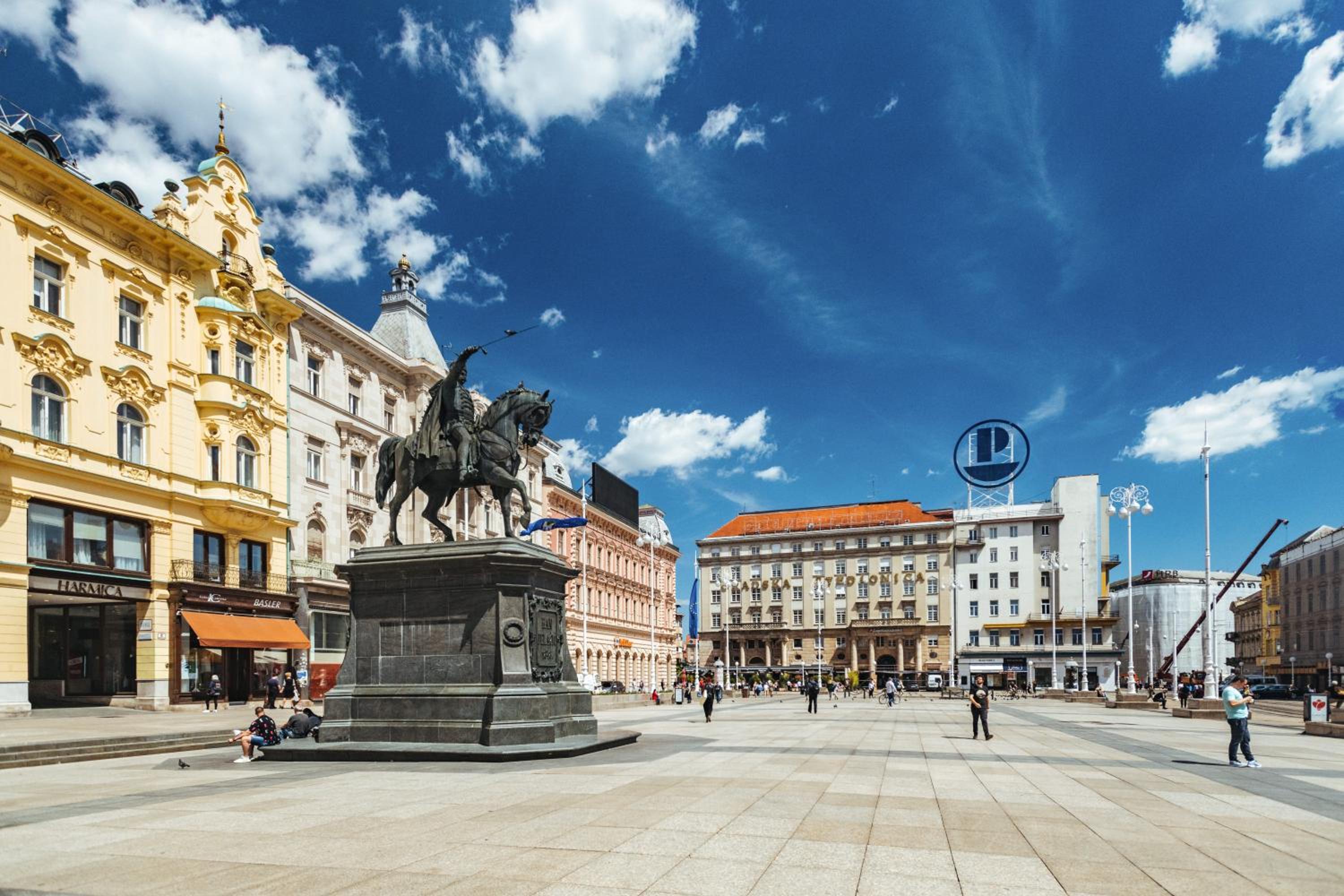 Alora - Heart of Zagreb