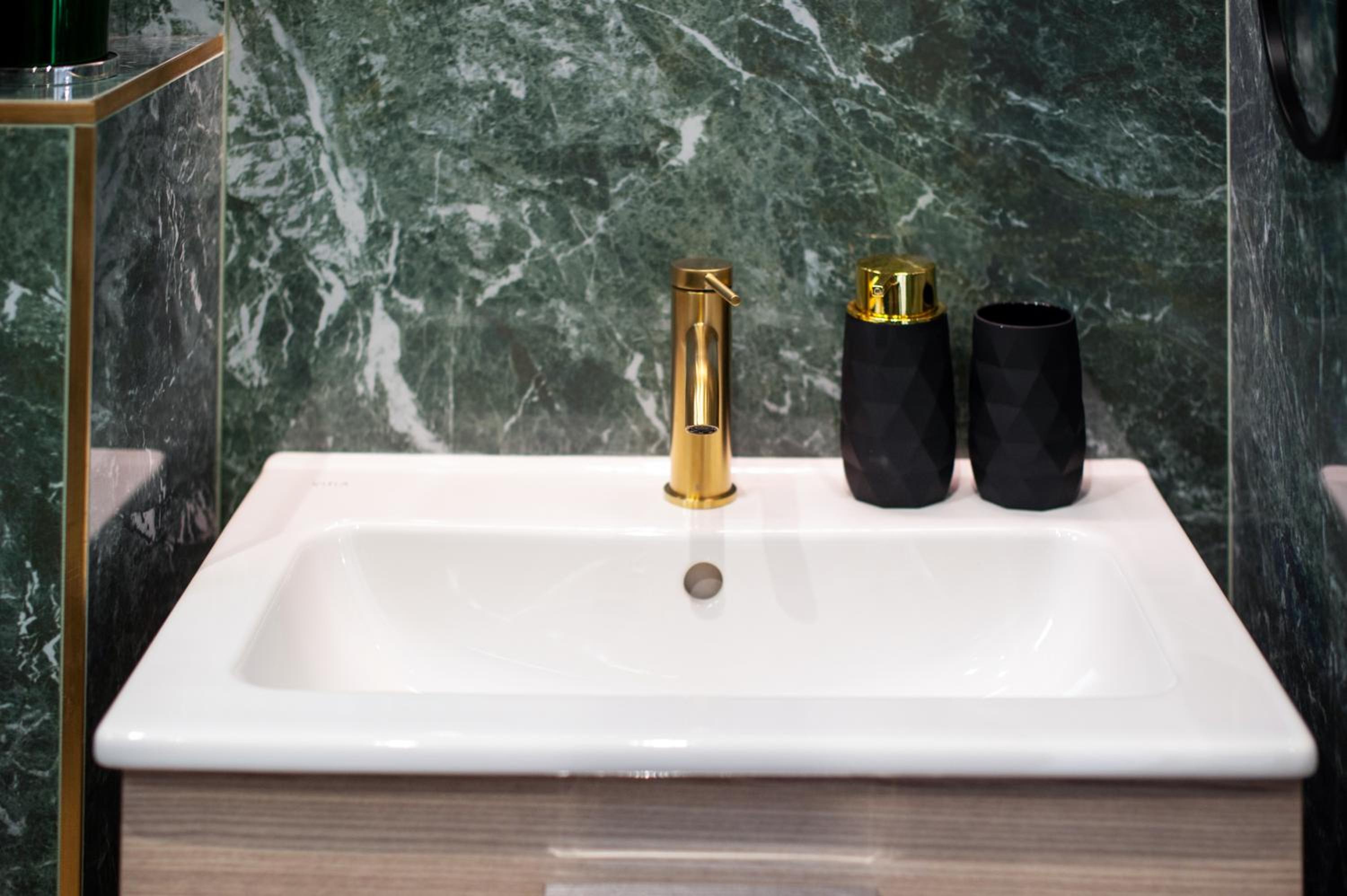 ACACIAS - Agréable maison mitoyenne - Jacuzzi - Parking privé