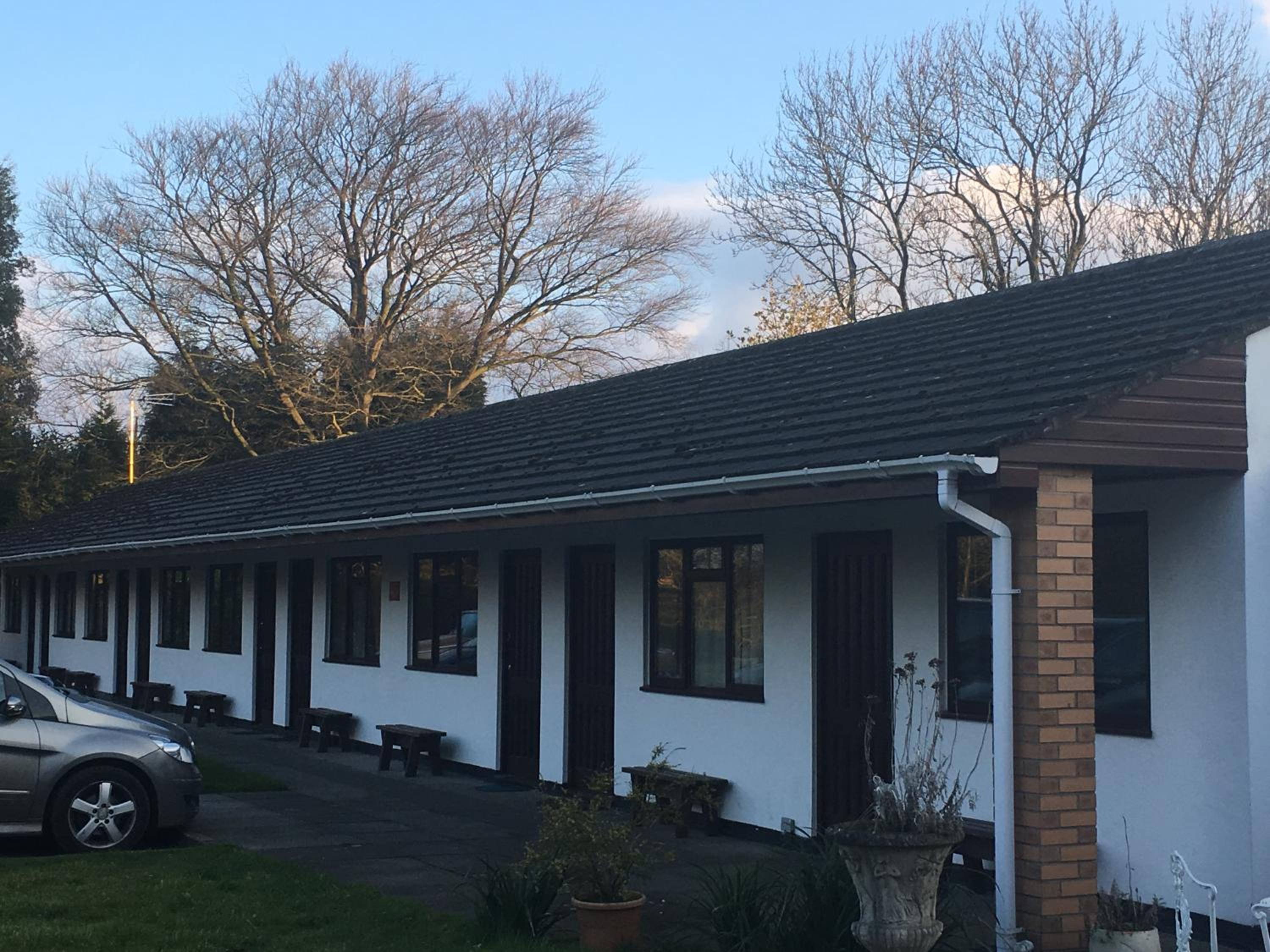 Pinewood Lodge