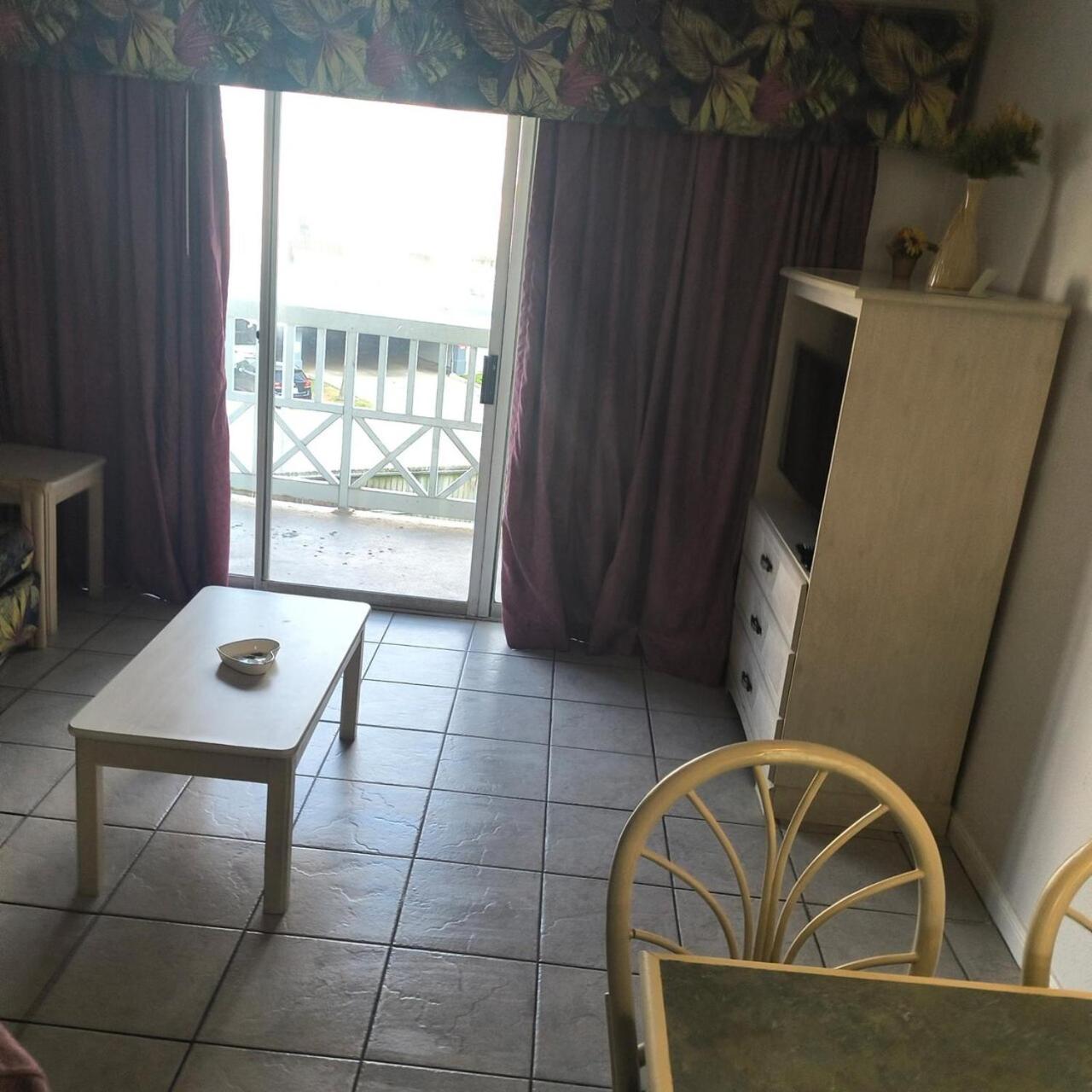 Ocean View - Hot Tubs - Heated Pool - Gym - Tennis ct - Shoreline Stays 22
