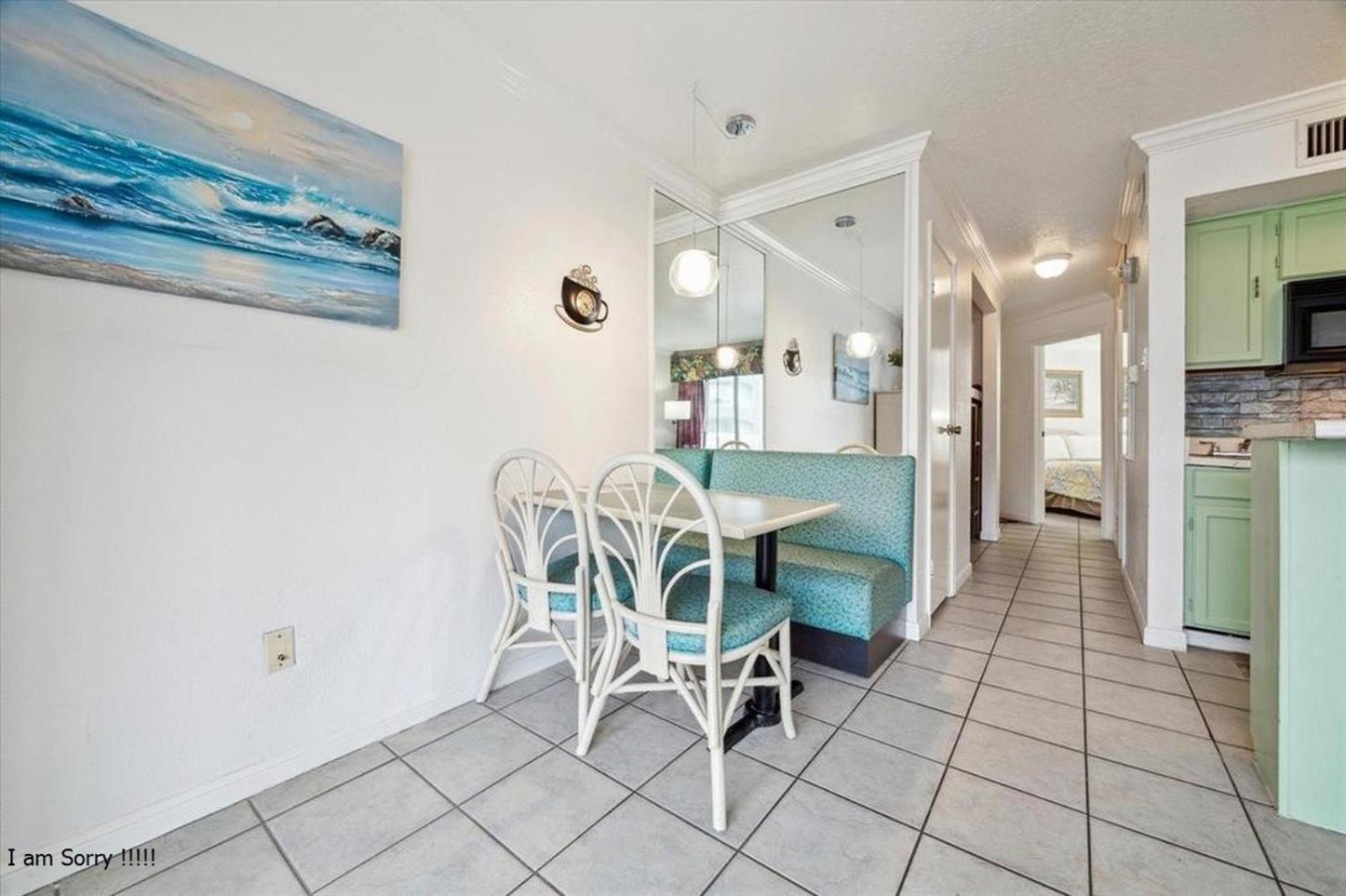 Ocean View - Hot Tubs - Heated Pool - Gym - Tennis ct - Shoreline Stays 22