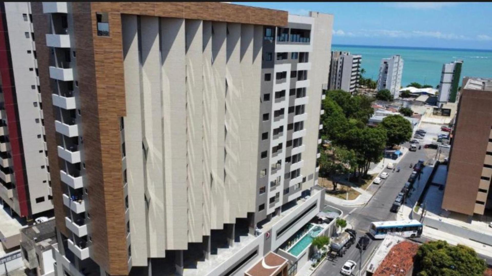 Quarto e Sala na Ponta Verde e Pajuçara