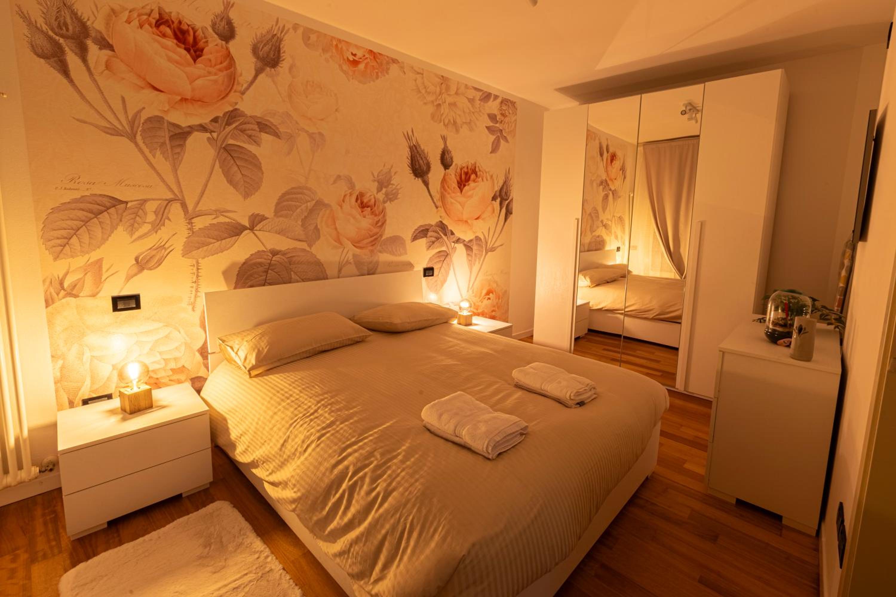 Apt Matteucci 18 ROMANTICISMO Bizantino in centro storico