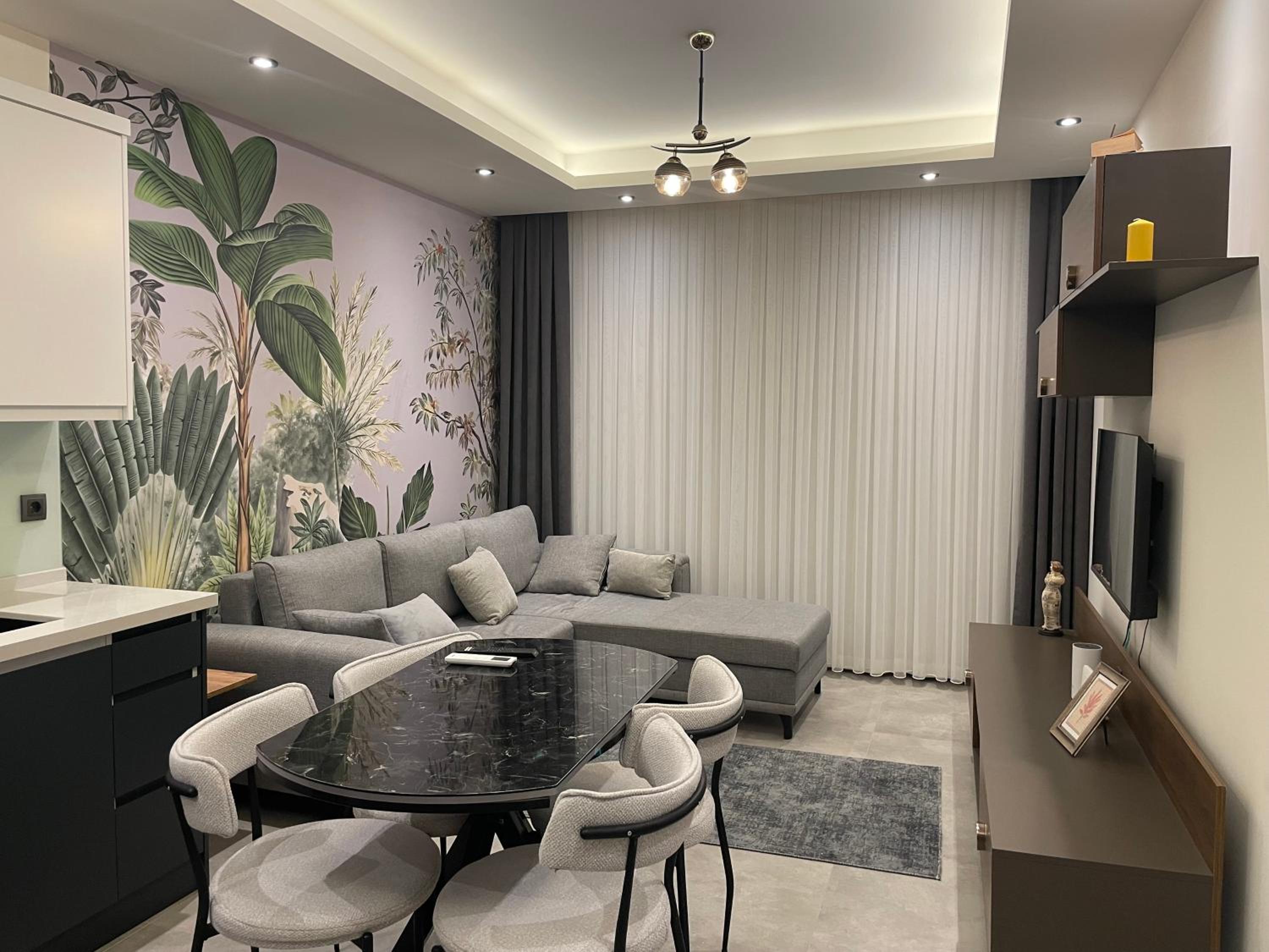 Sol Garden Residence F16