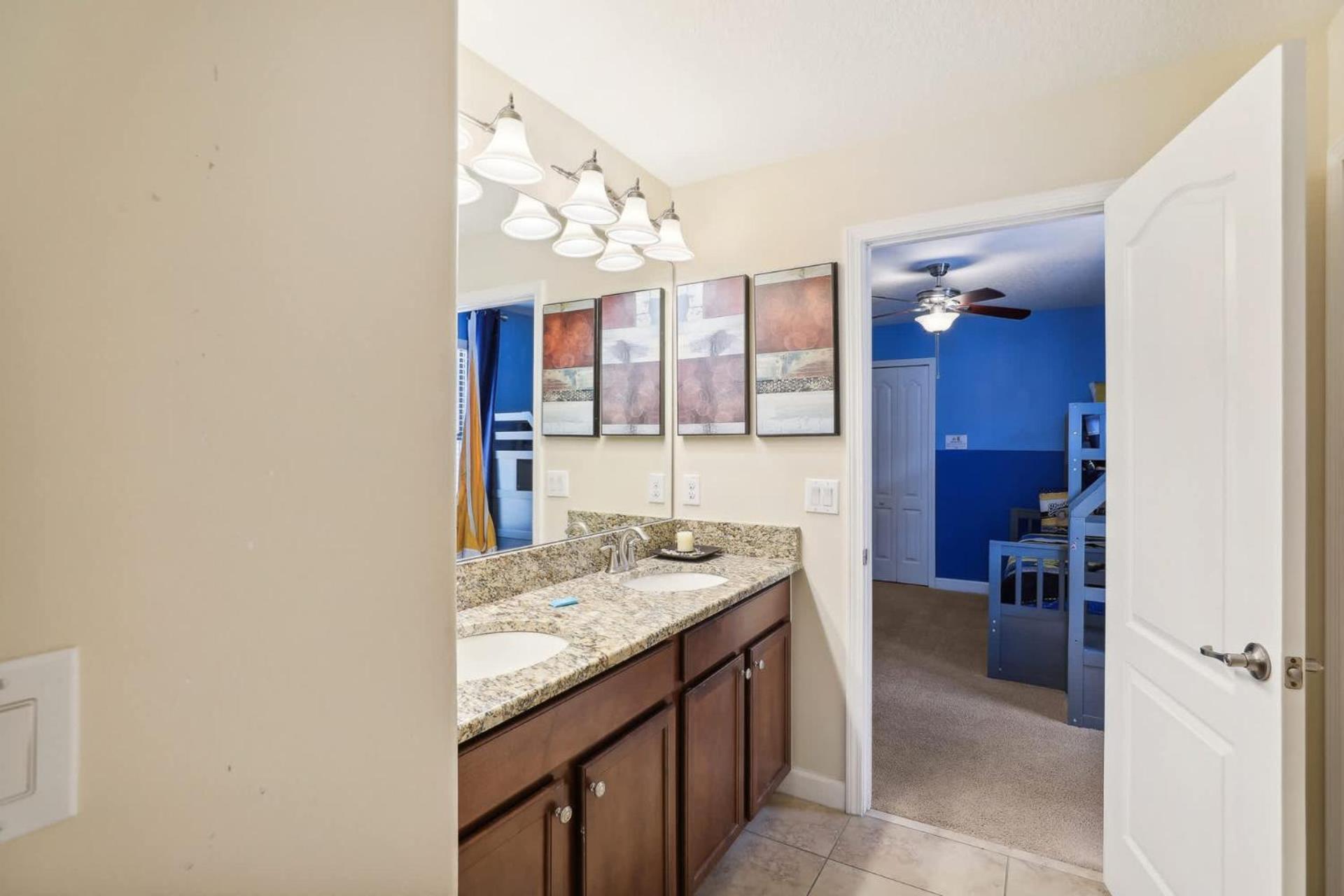 Upstay Family Home w Pool & Cinema ChampionsGate