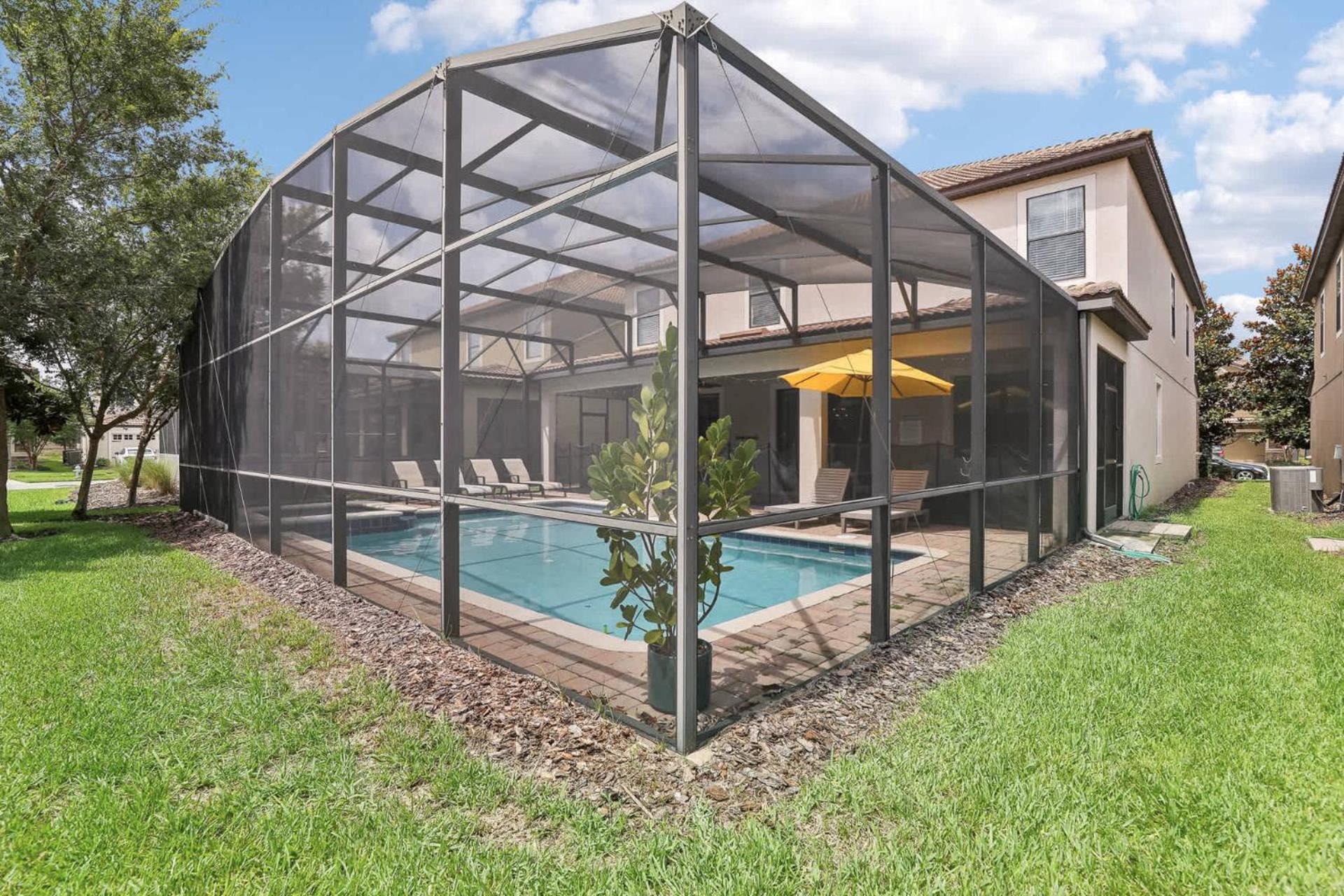 Upstay Family Home w Pool & Cinema ChampionsGate