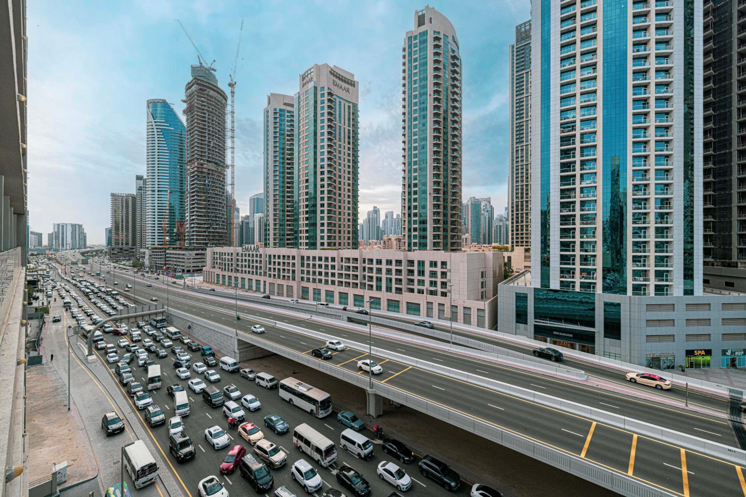 Cozy Studio Steps from Dubai Mall & Burj Khalifa