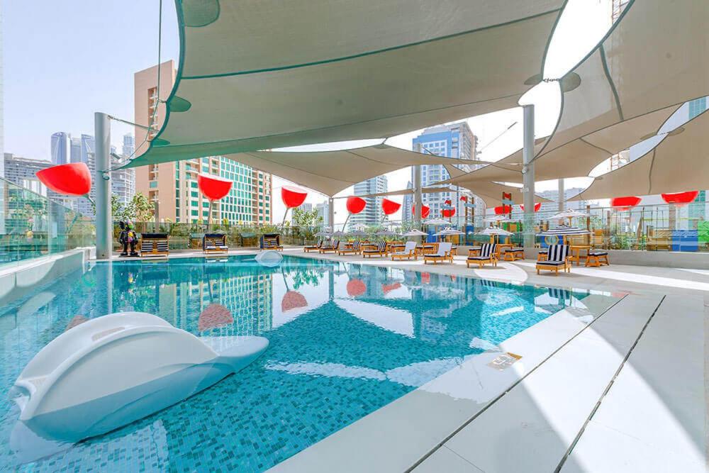 Cozy Studio Steps from Dubai Mall & Burj Khalifa