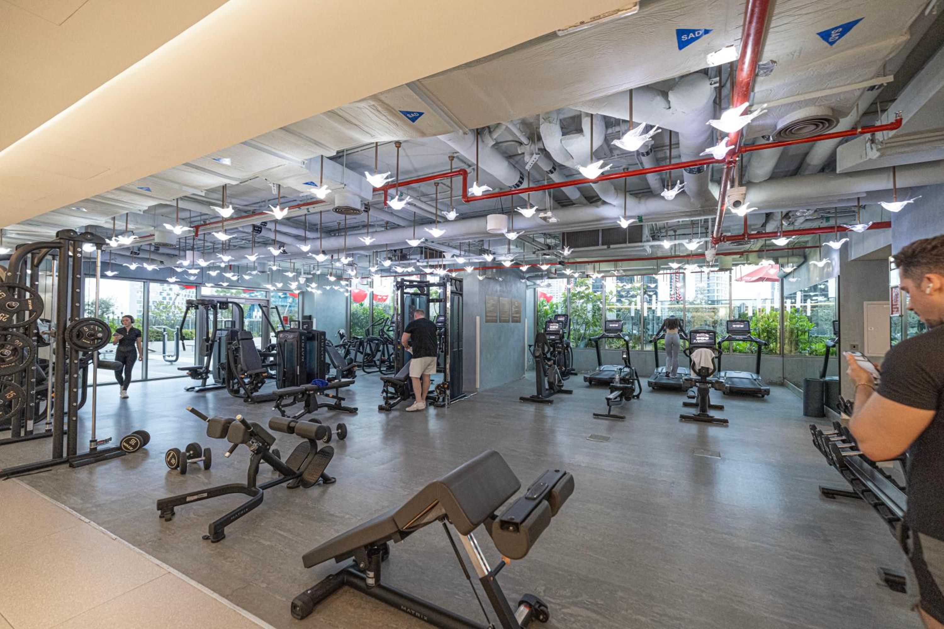 Cozy Studio Steps from Dubai Mall & Burj Khalifa