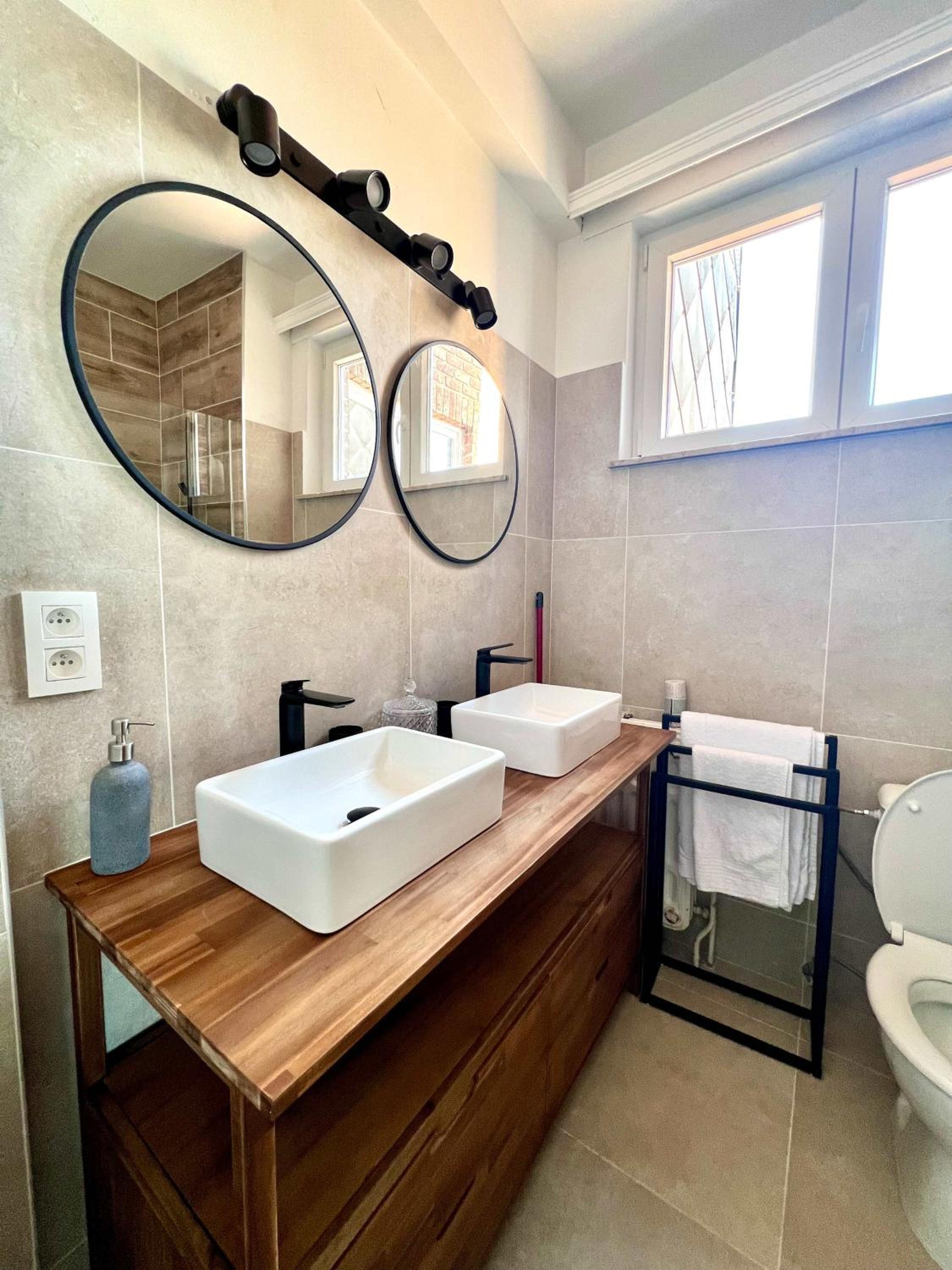 Apartment Close to NATO