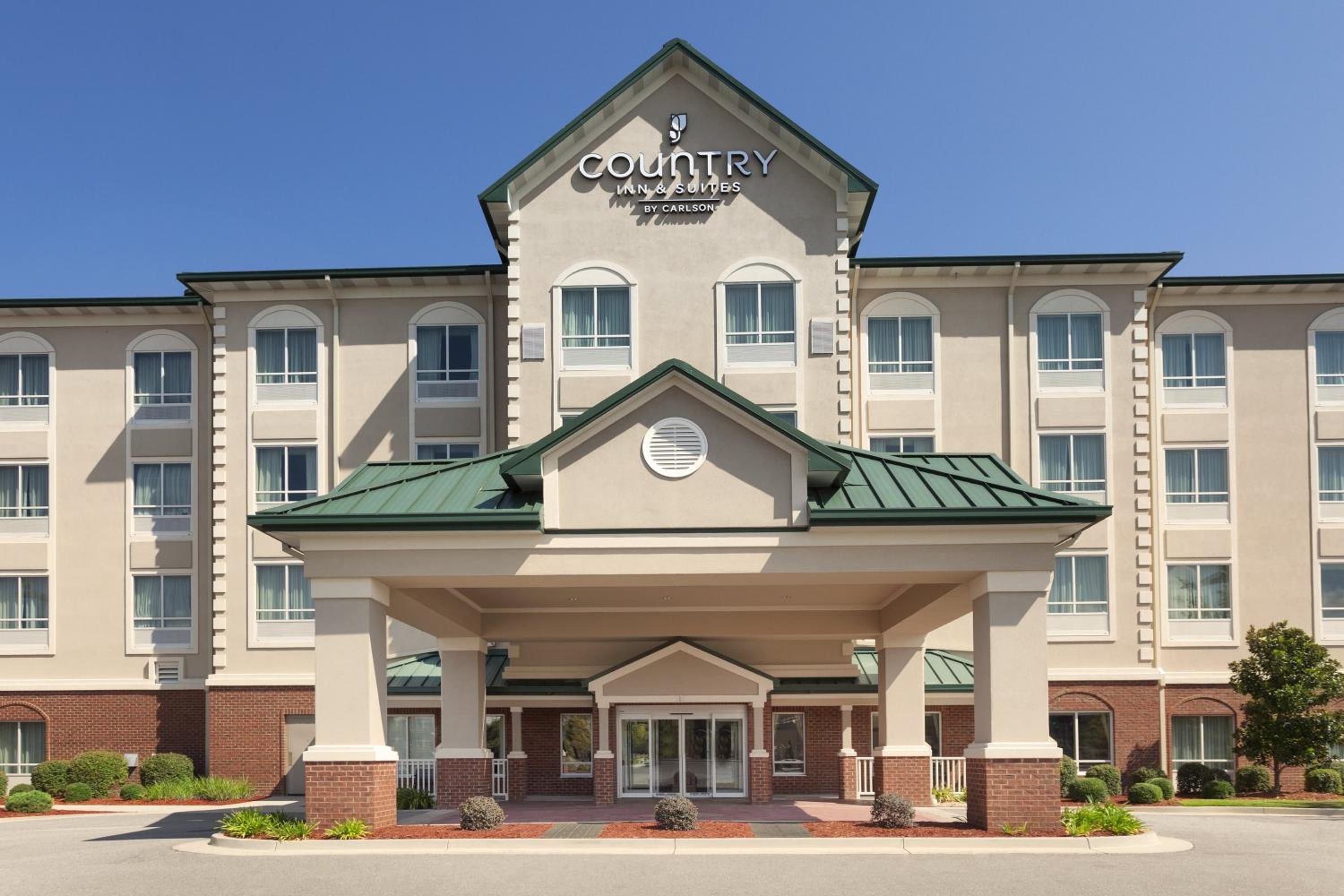 Tifton Vacations - Country Inn  Suites by Radisson, Tifton, GA - Property Image 7