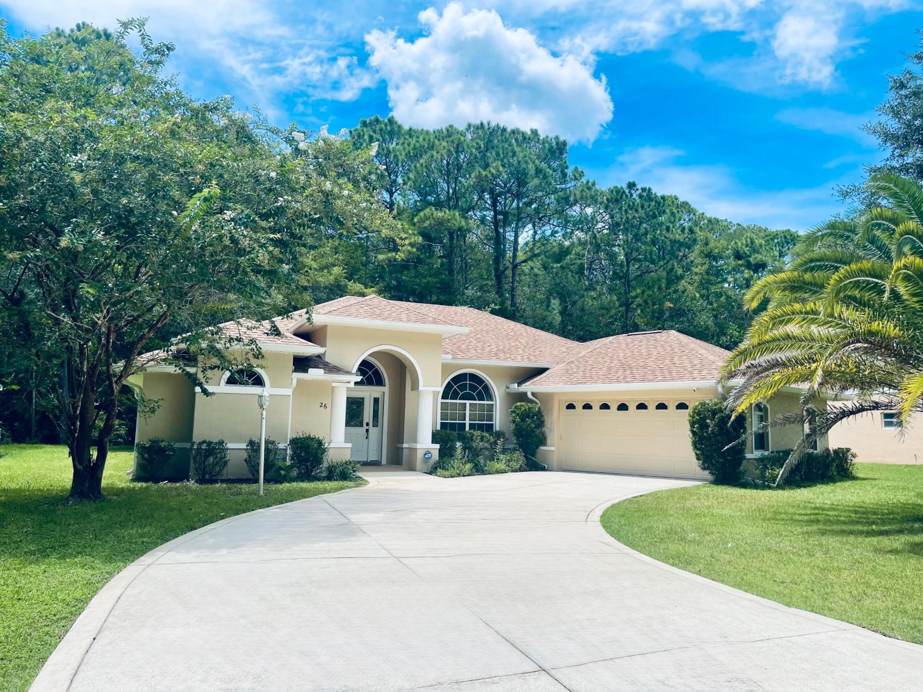 Cozy Private Home Close to the I95 Exit 284