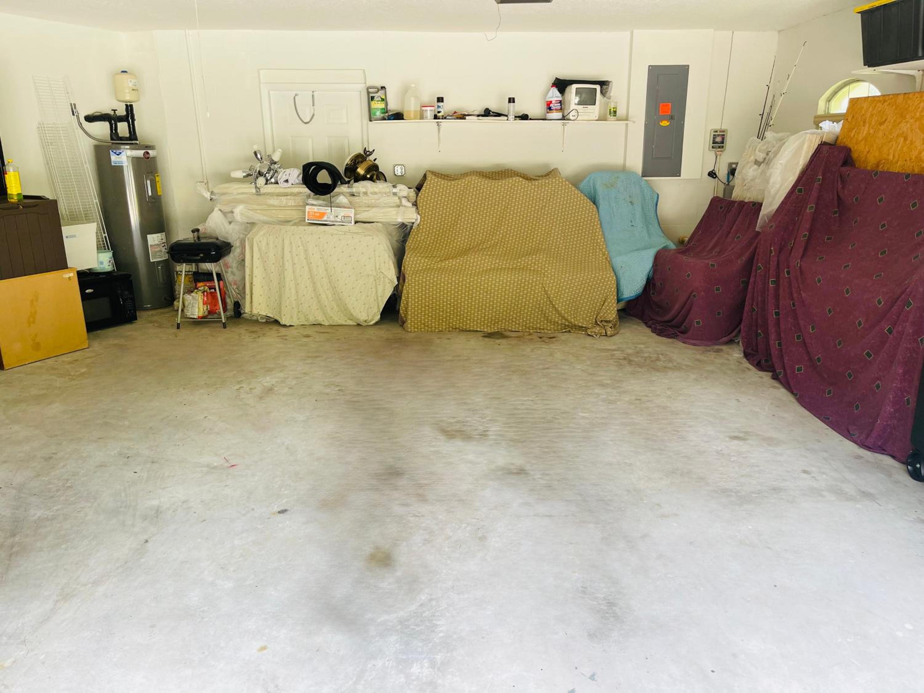 Cozy Private Home Close to the I95 Exit 284