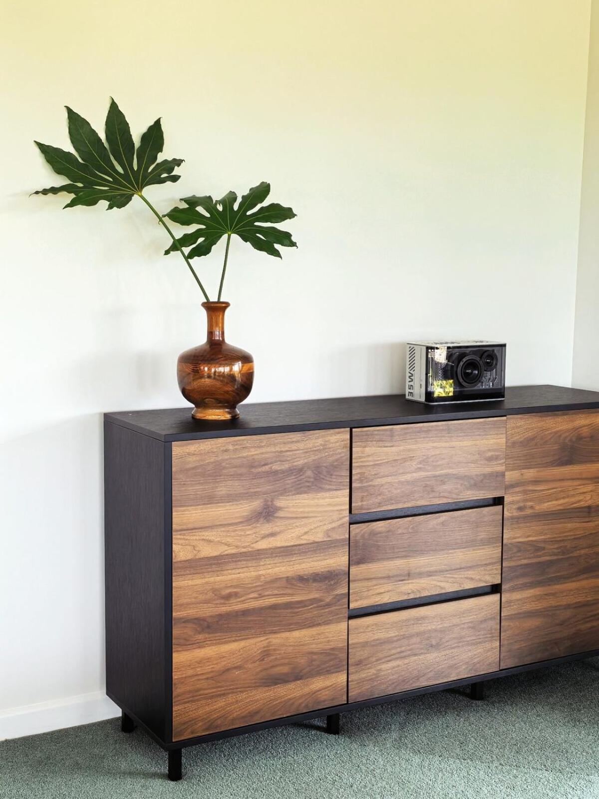Spacious Rotorua Family Retreat with Huge Garden - Up to 11 Guests