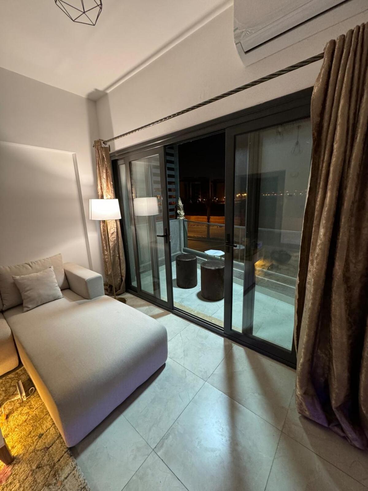 Hotel Apartment in Madinaty Prevado