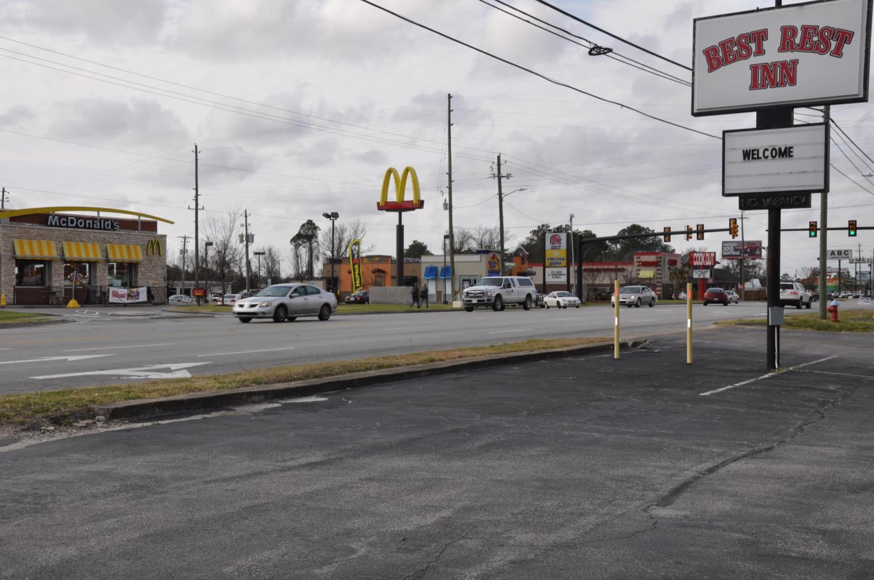 Best Rest Inn - Jacksonville