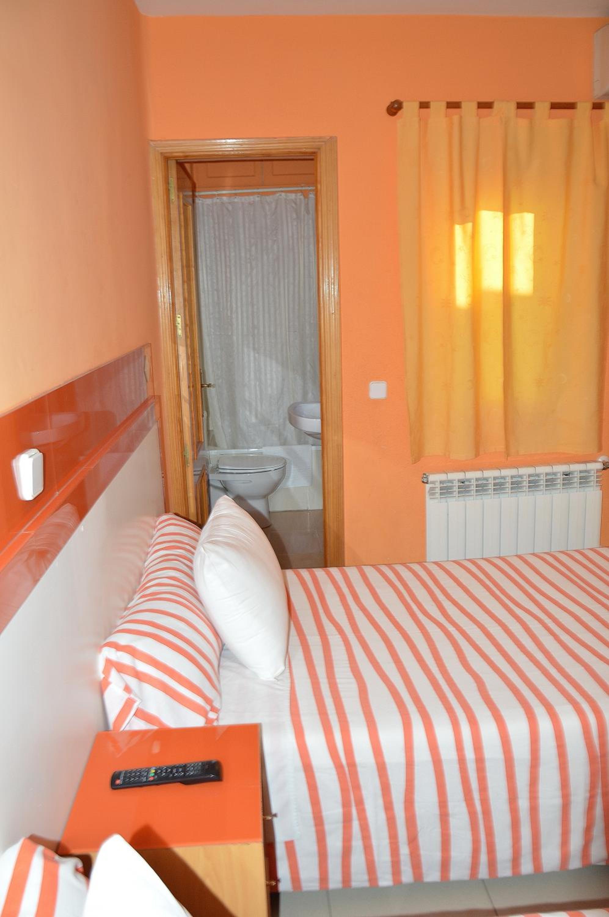 Photo 33