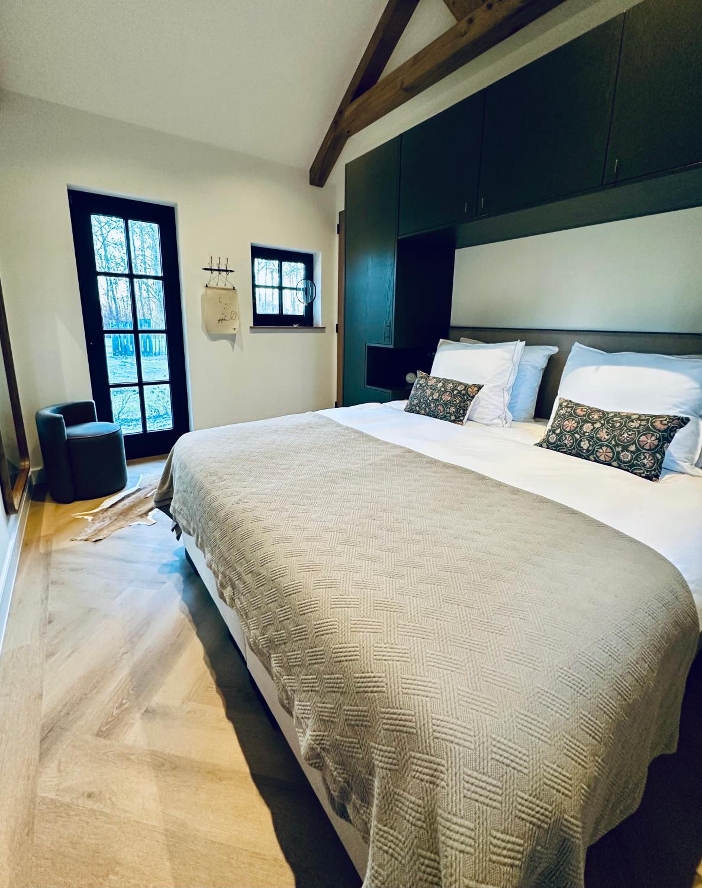 Landhuisje ter Heide - charming cottage with hottub