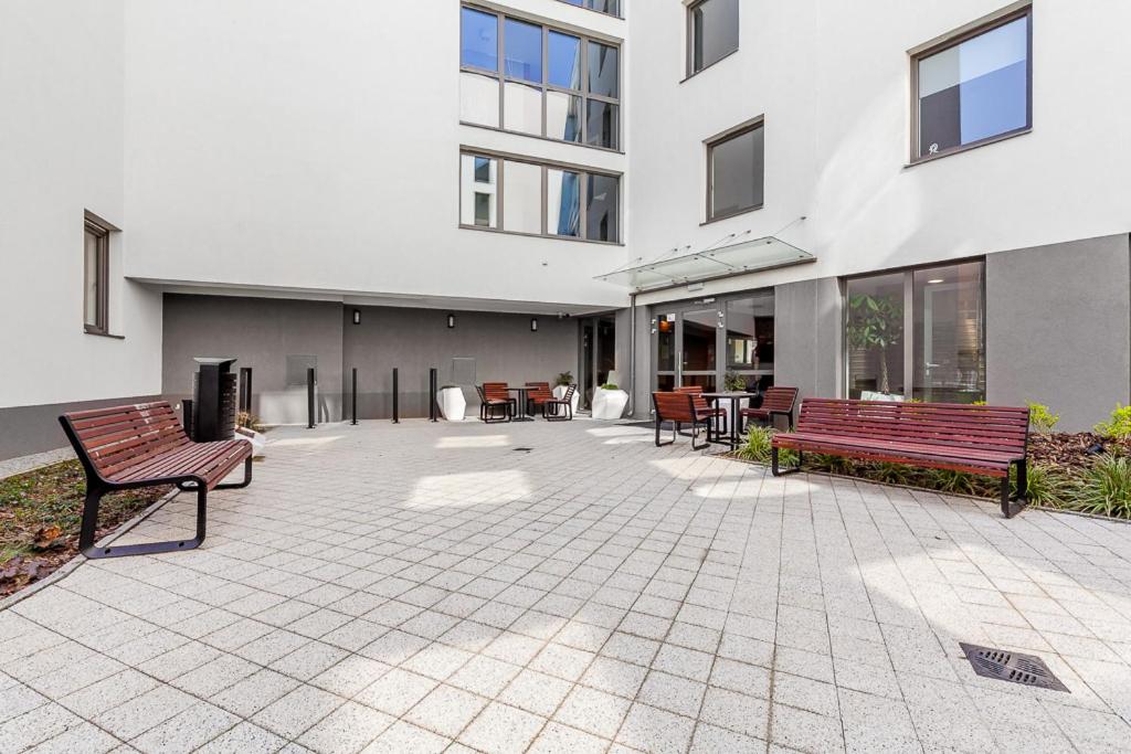 Flatbook - Old Town Deluxe Apartments with Sauna and Parking