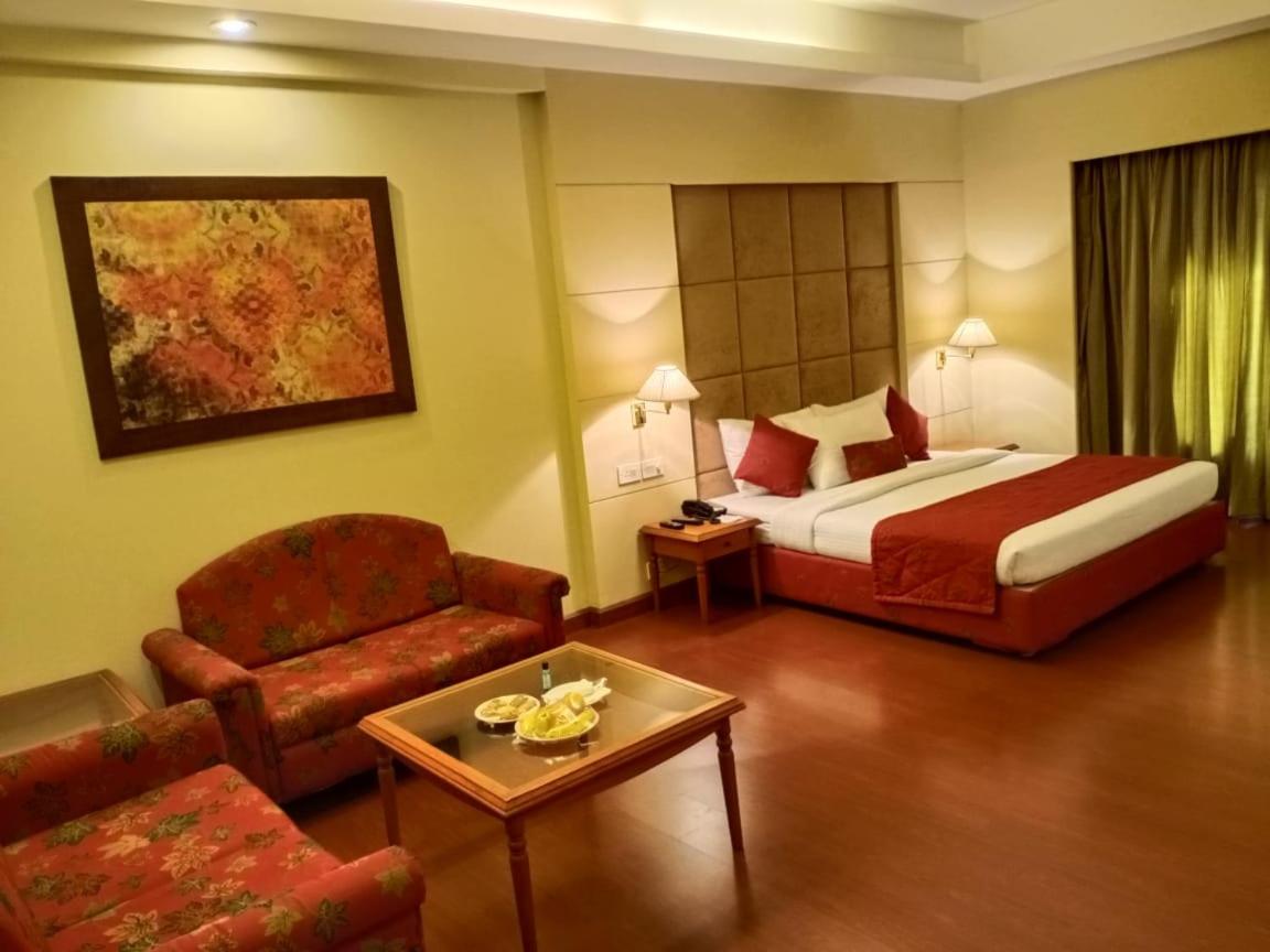 Hotel Express Residency-Jamnagar, photo 12