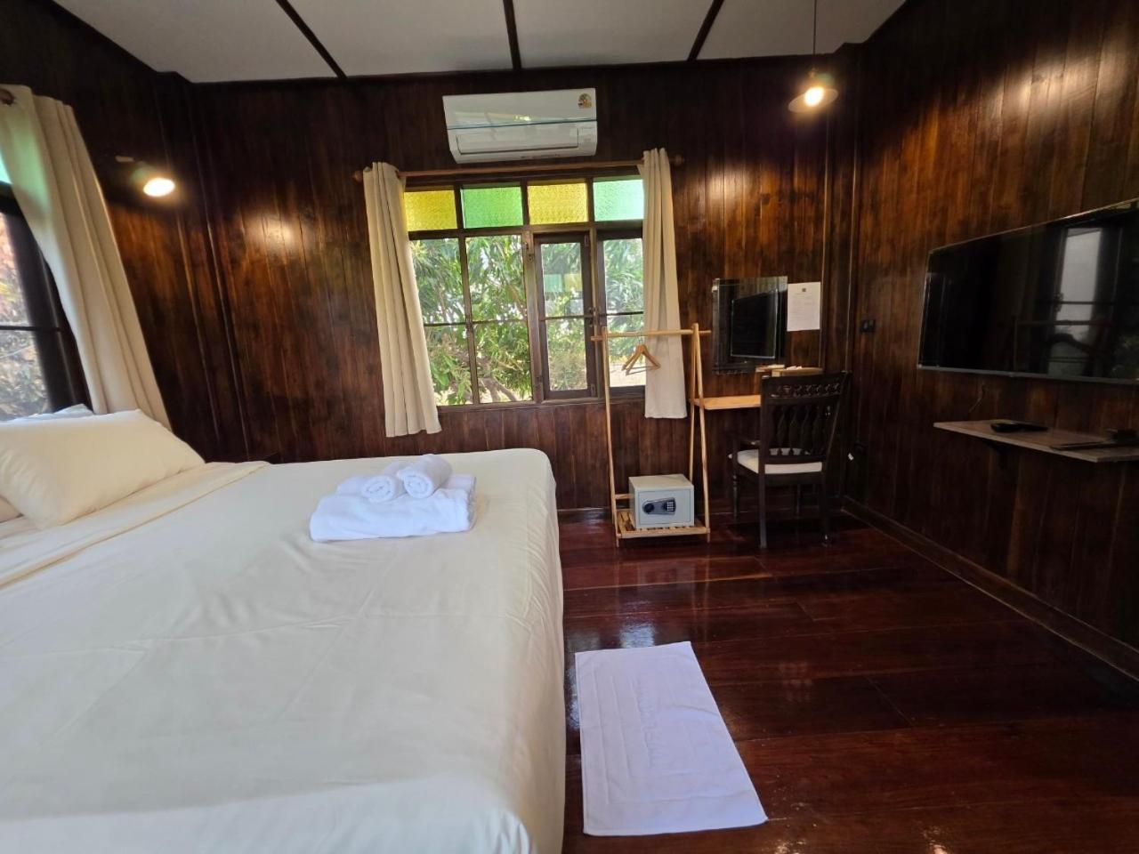 Shine Villa Sukhothai