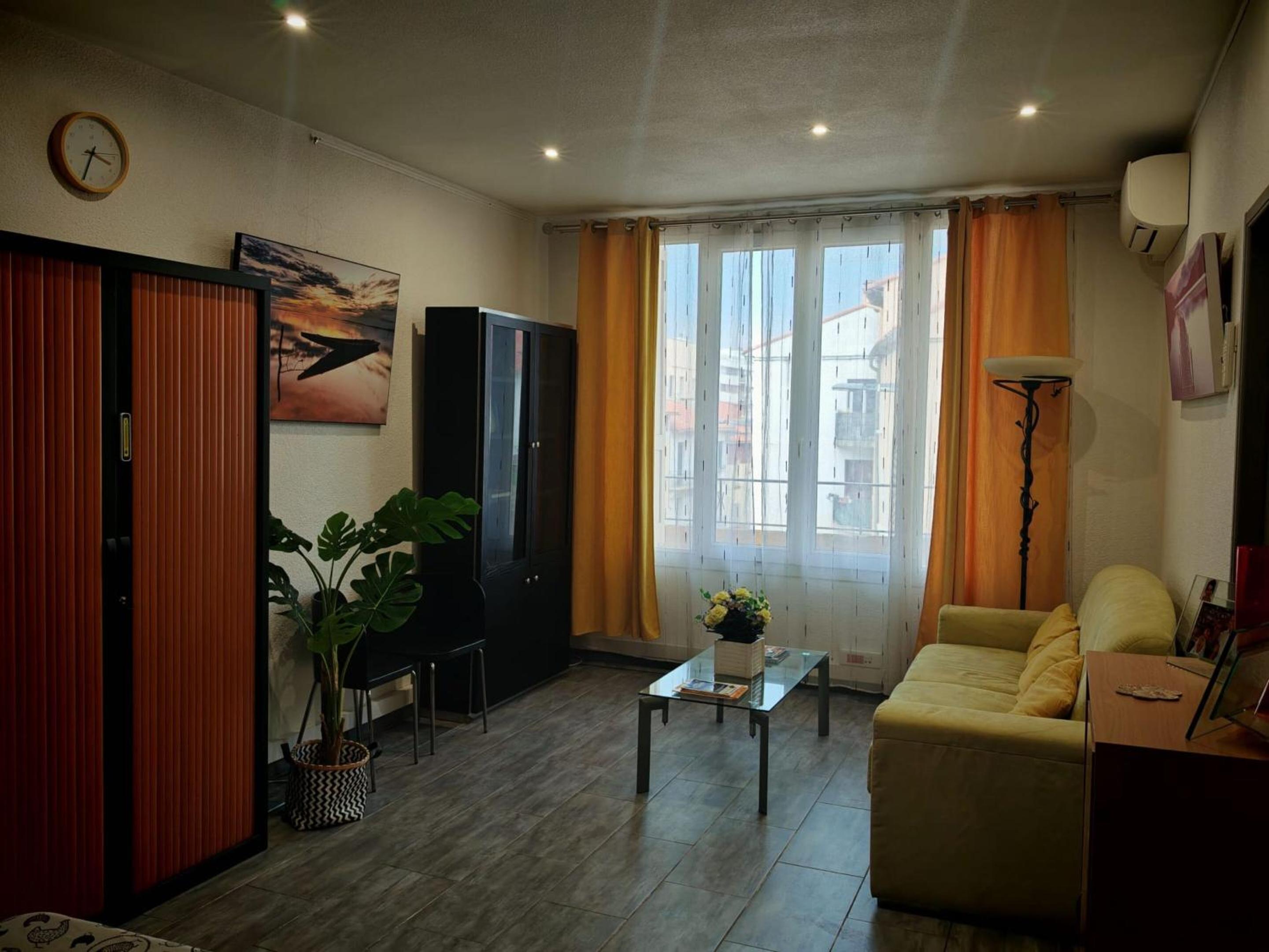 Hostel-Élisée-Perpignan