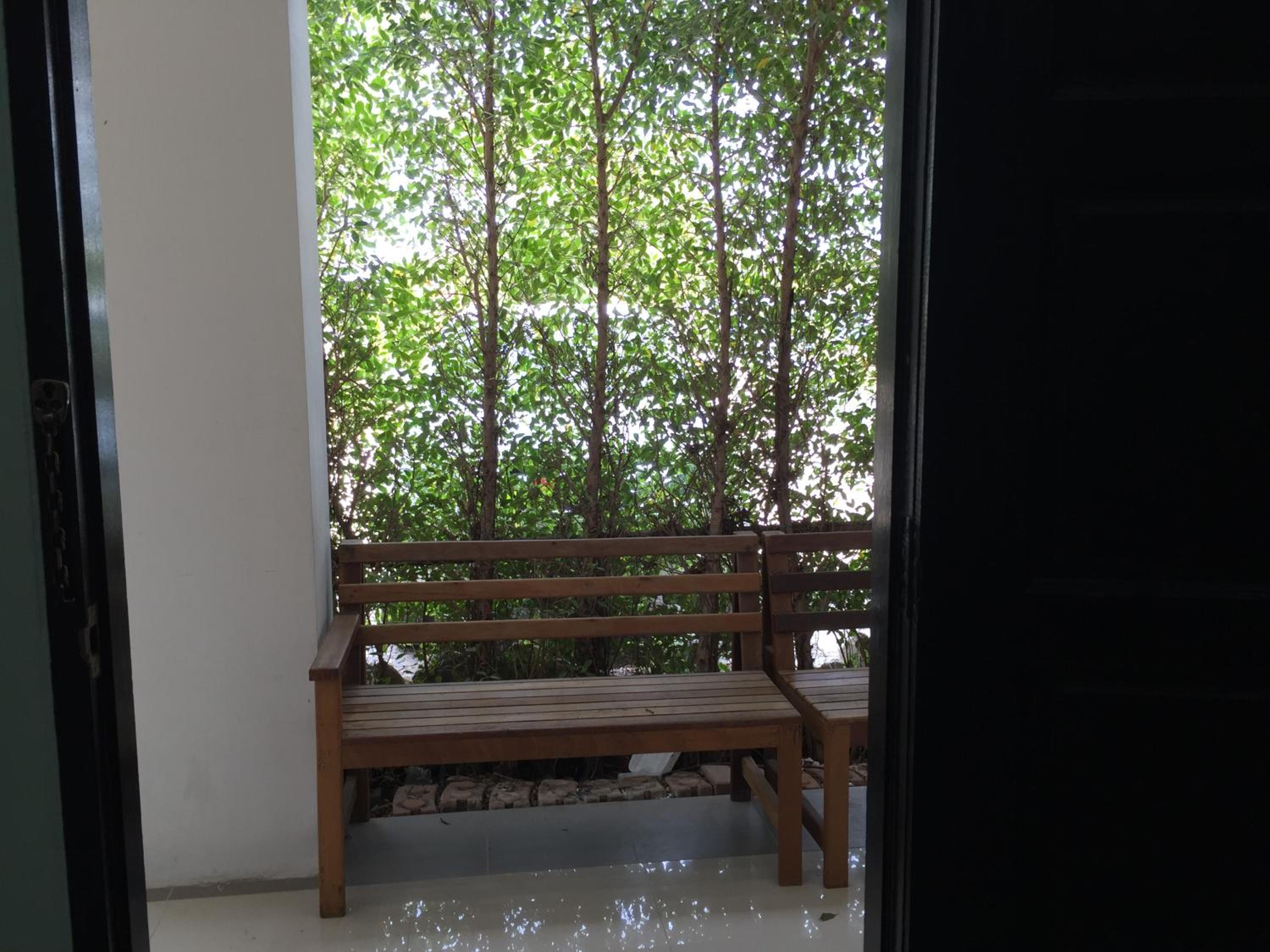 Rayonghouse Resort