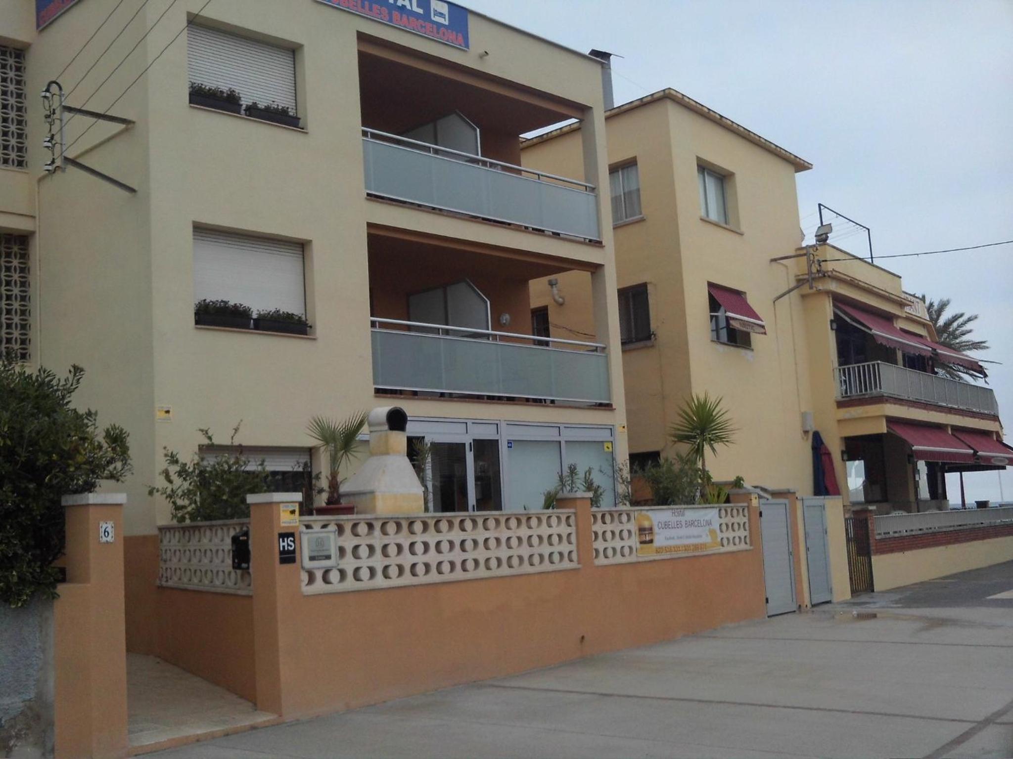 Hostal Cubelles view 3
