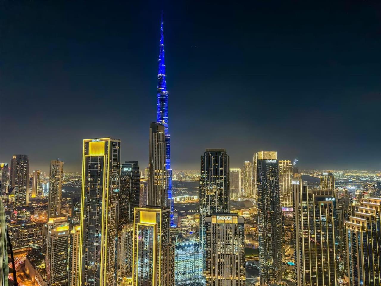 New Luxury SeaView 2Bed - Spectacular Rooftop Infinity Pool, Bar & Burj Views!