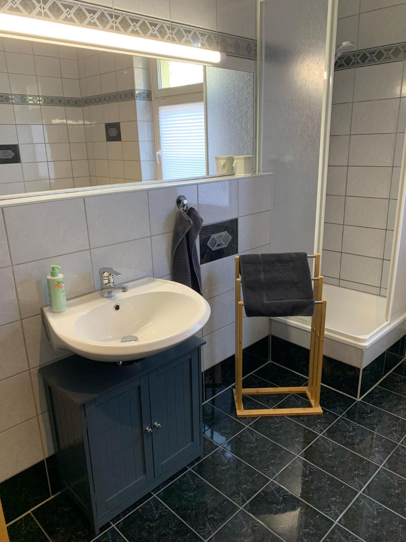 Ferienwohnung Dietel in Bad Schlema mit WLAN Terrasse Stellplatz inklusive