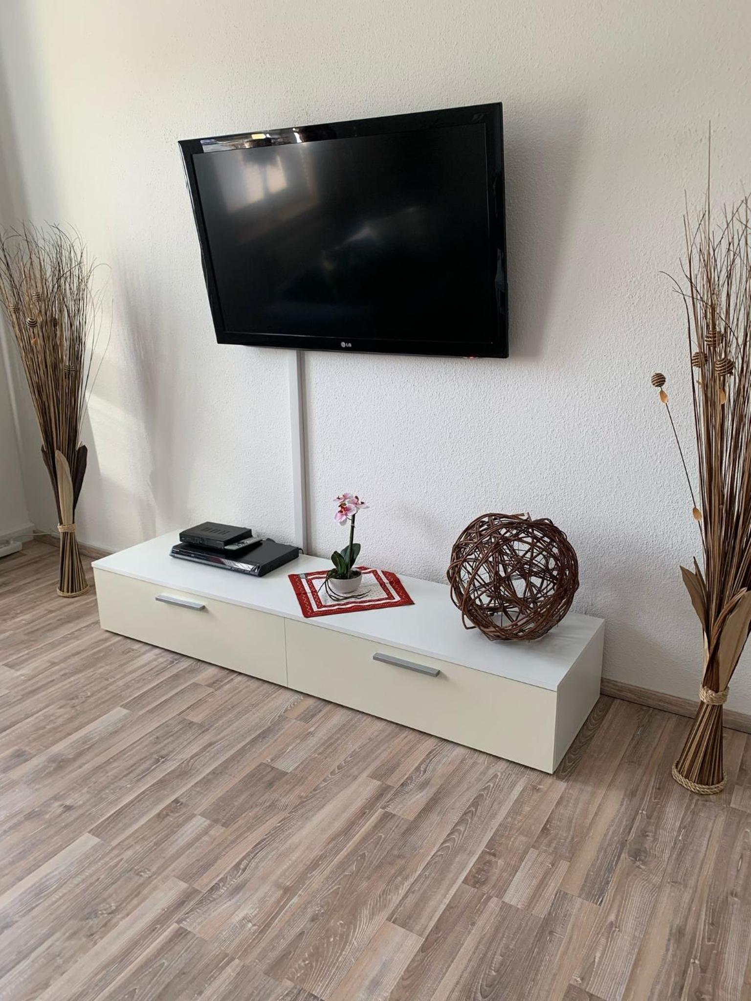 Ferienwohnung Dietel in Bad Schlema mit WLAN Terrasse Stellplatz inklusive