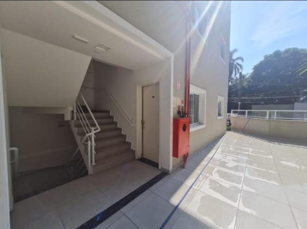 Casa em condomínio no Centro de Bertioga com Ar condicionado