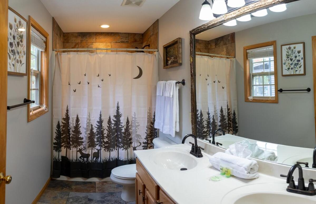 Stonebrook Hills Cabin