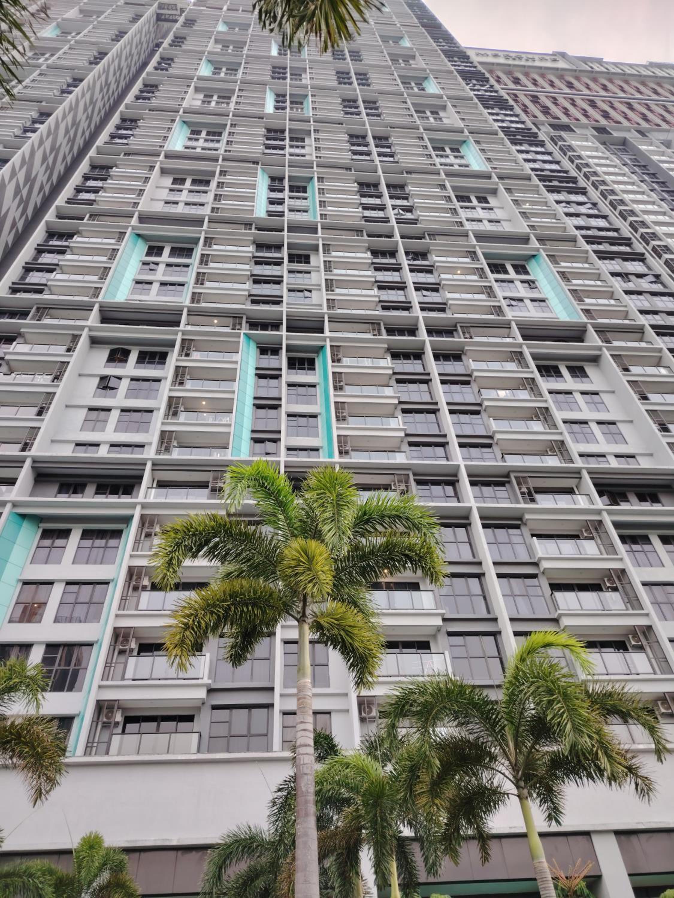 Trion Residence Kuala Lumpur by Azure