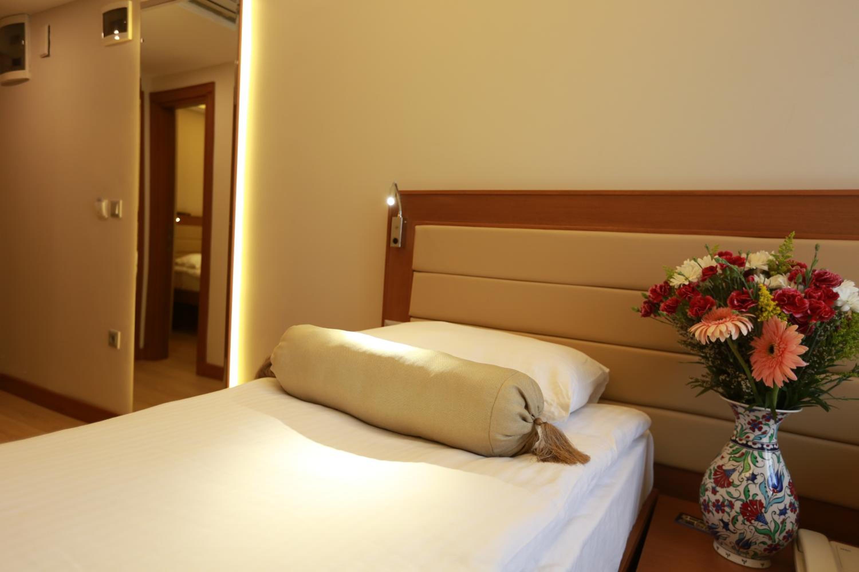 Sirkeci Park Otel - Image 63