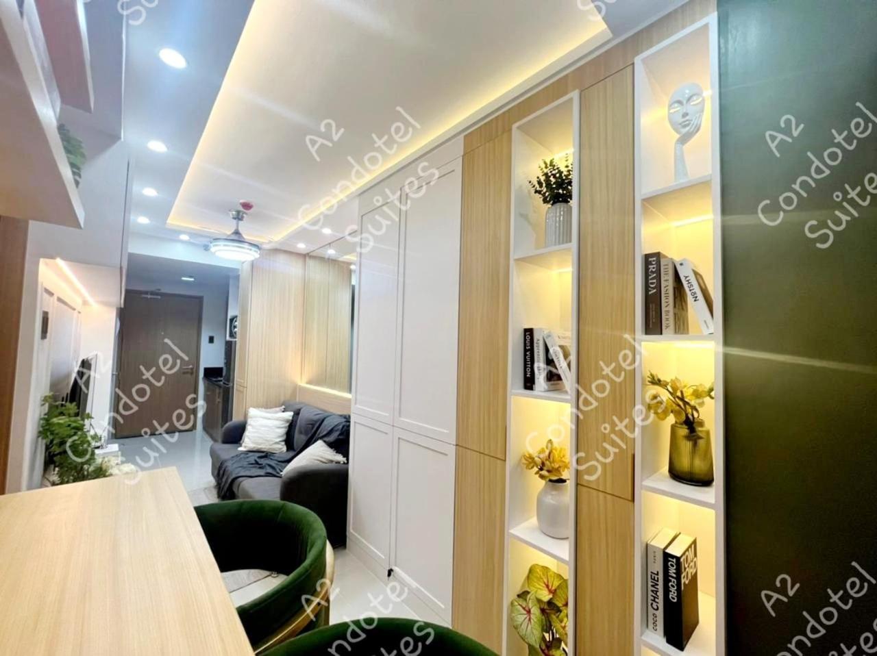 A2 Condotel Suites
