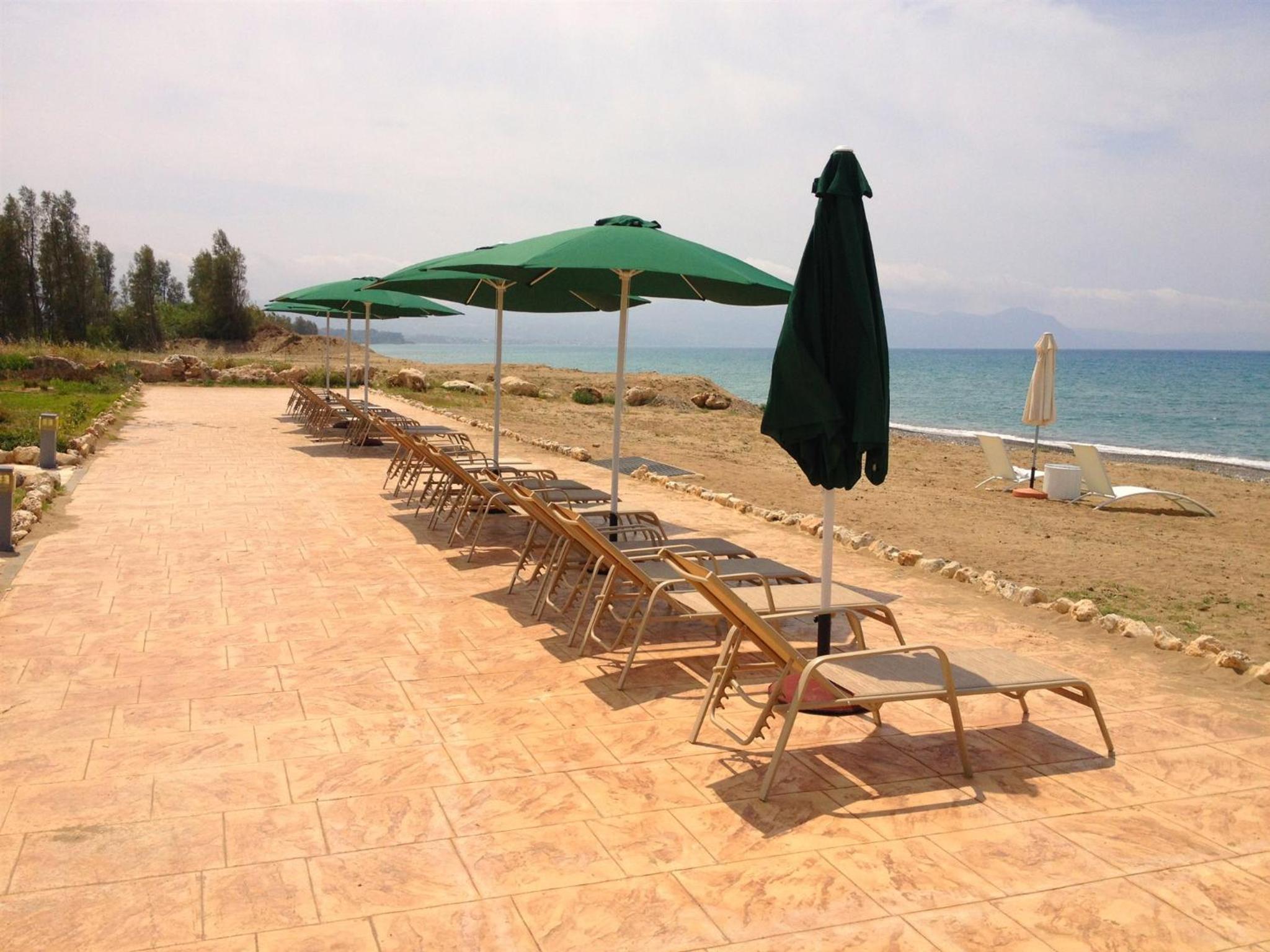 Villa Kartiela Sandy Beach Villas - Private Pool - Jacuzzi - Private Beach Area view 3