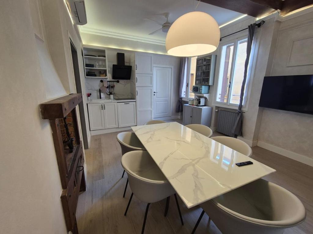 Suite Sole Bologna Centro