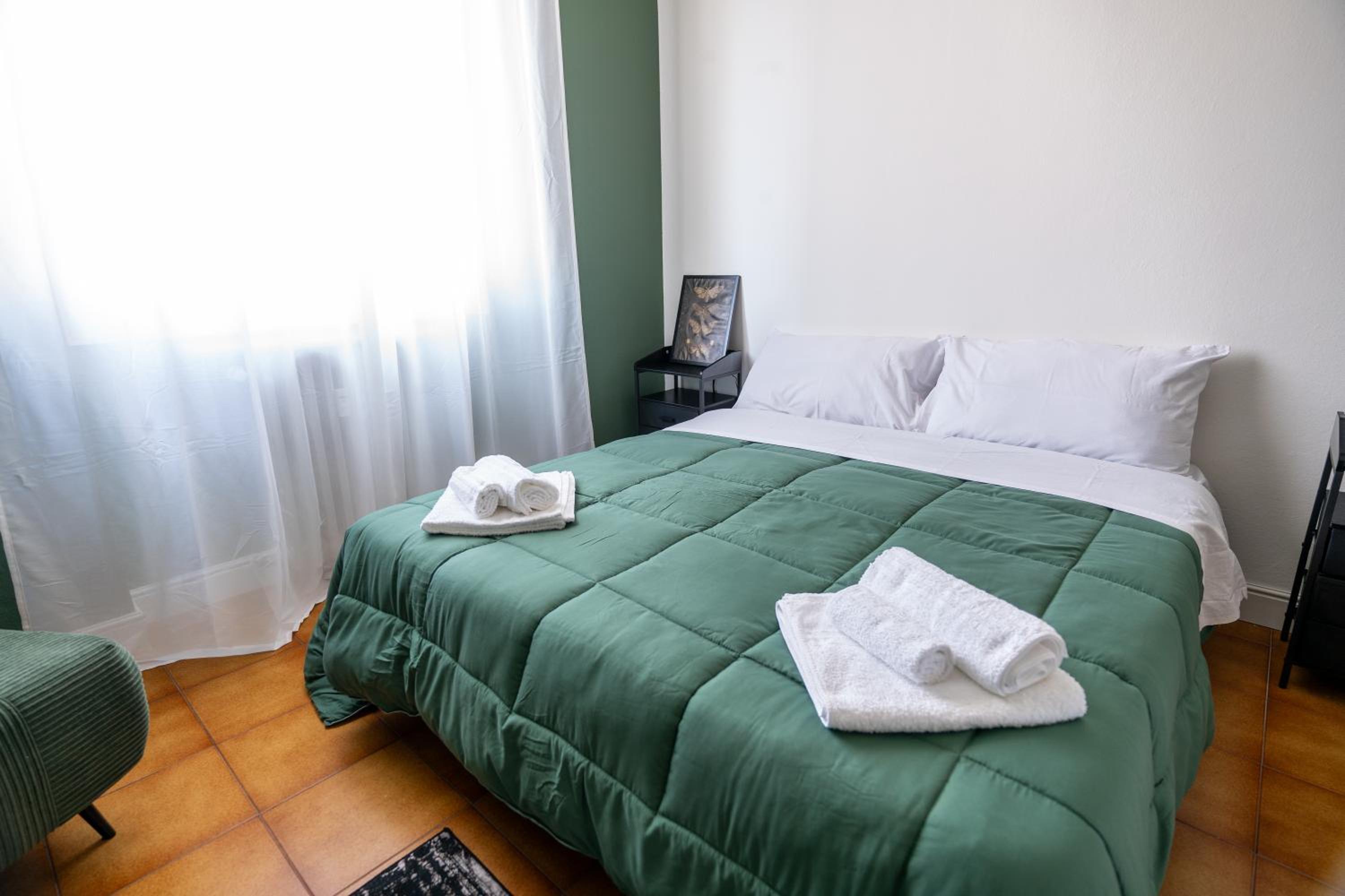 The English Flat - Rozzano, Milano