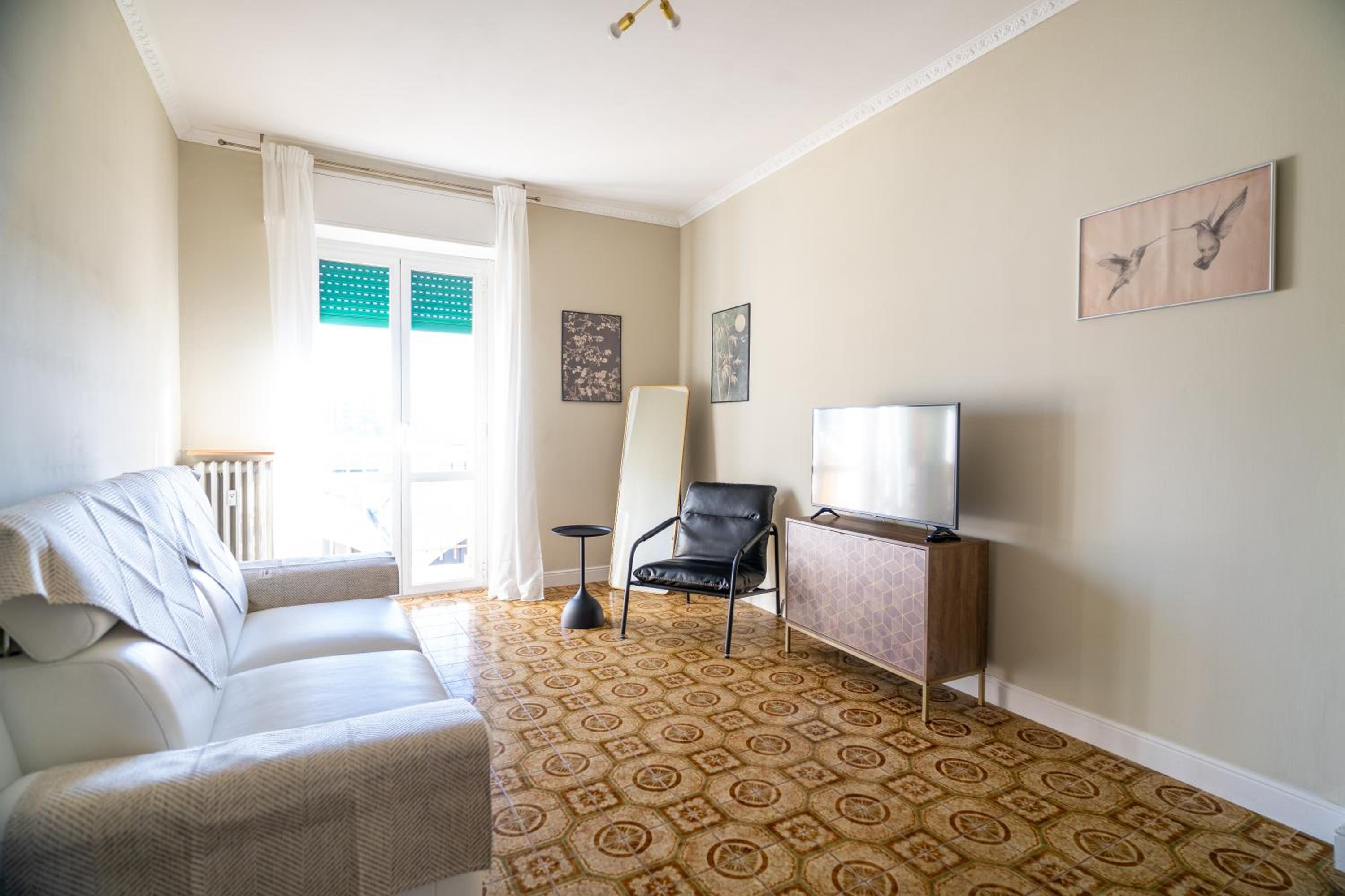 The English Flat - Rozzano, Milano