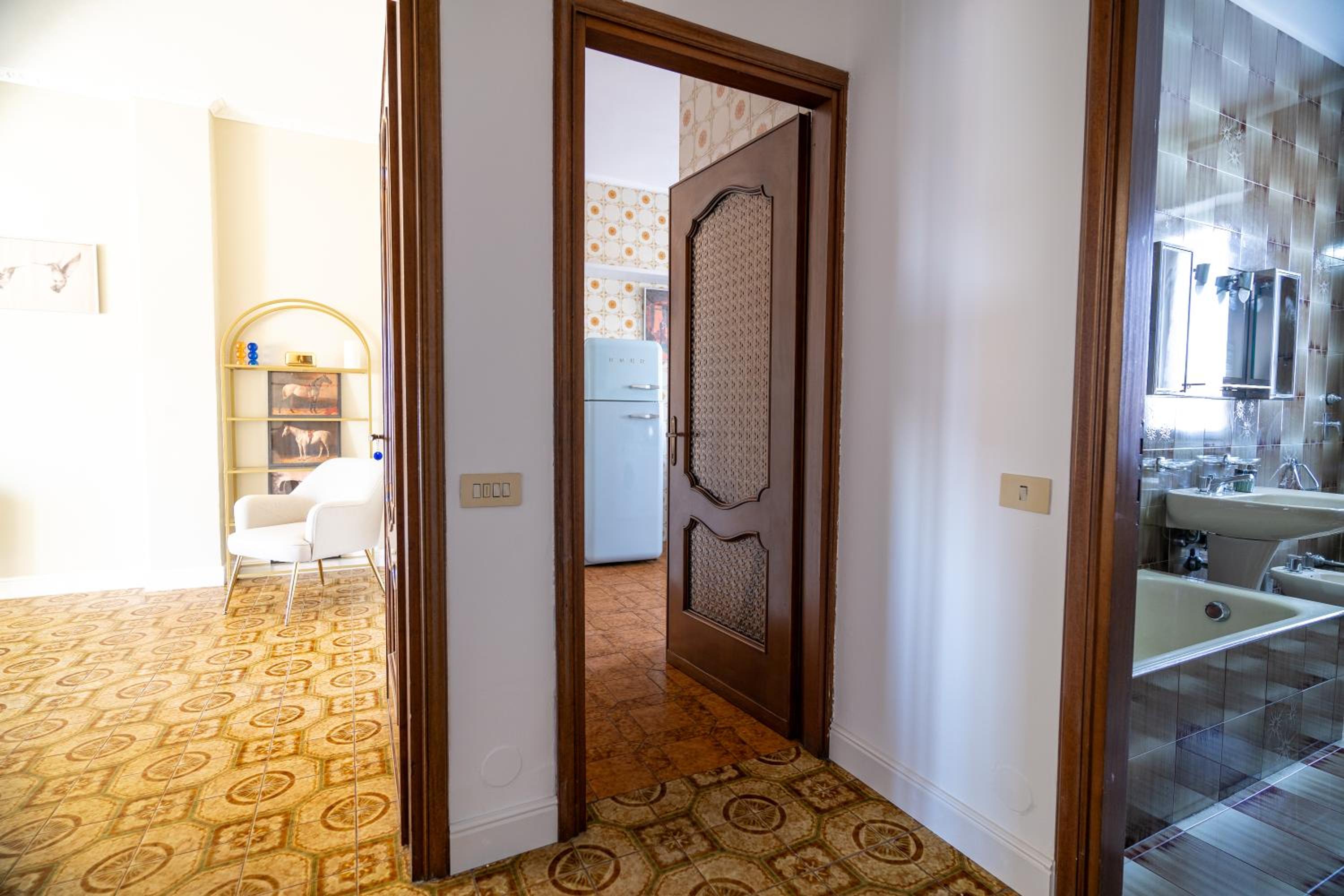 The English Flat - Rozzano, Milano