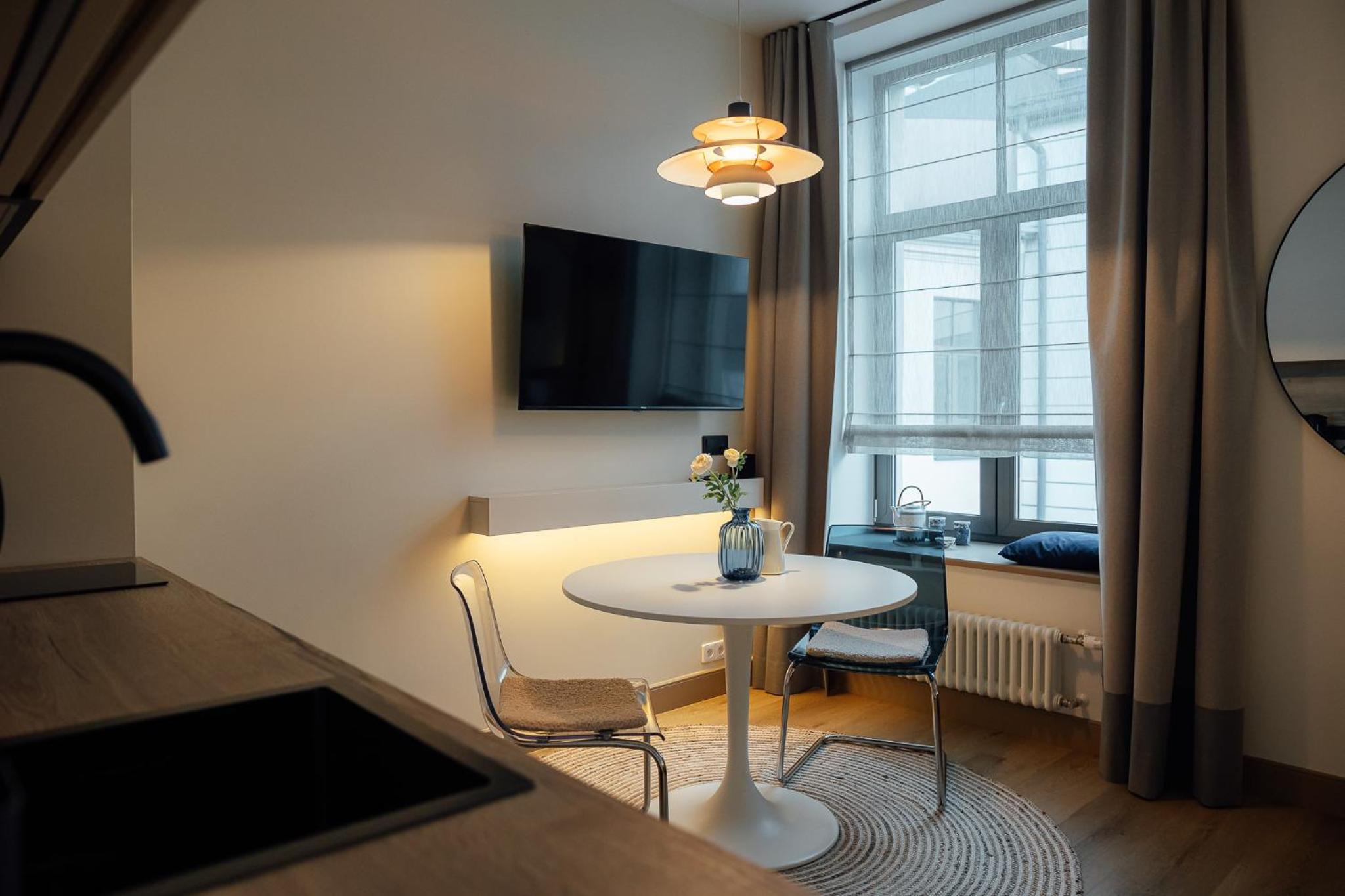 Opera Studio I NEW I Prime Central Location I AC