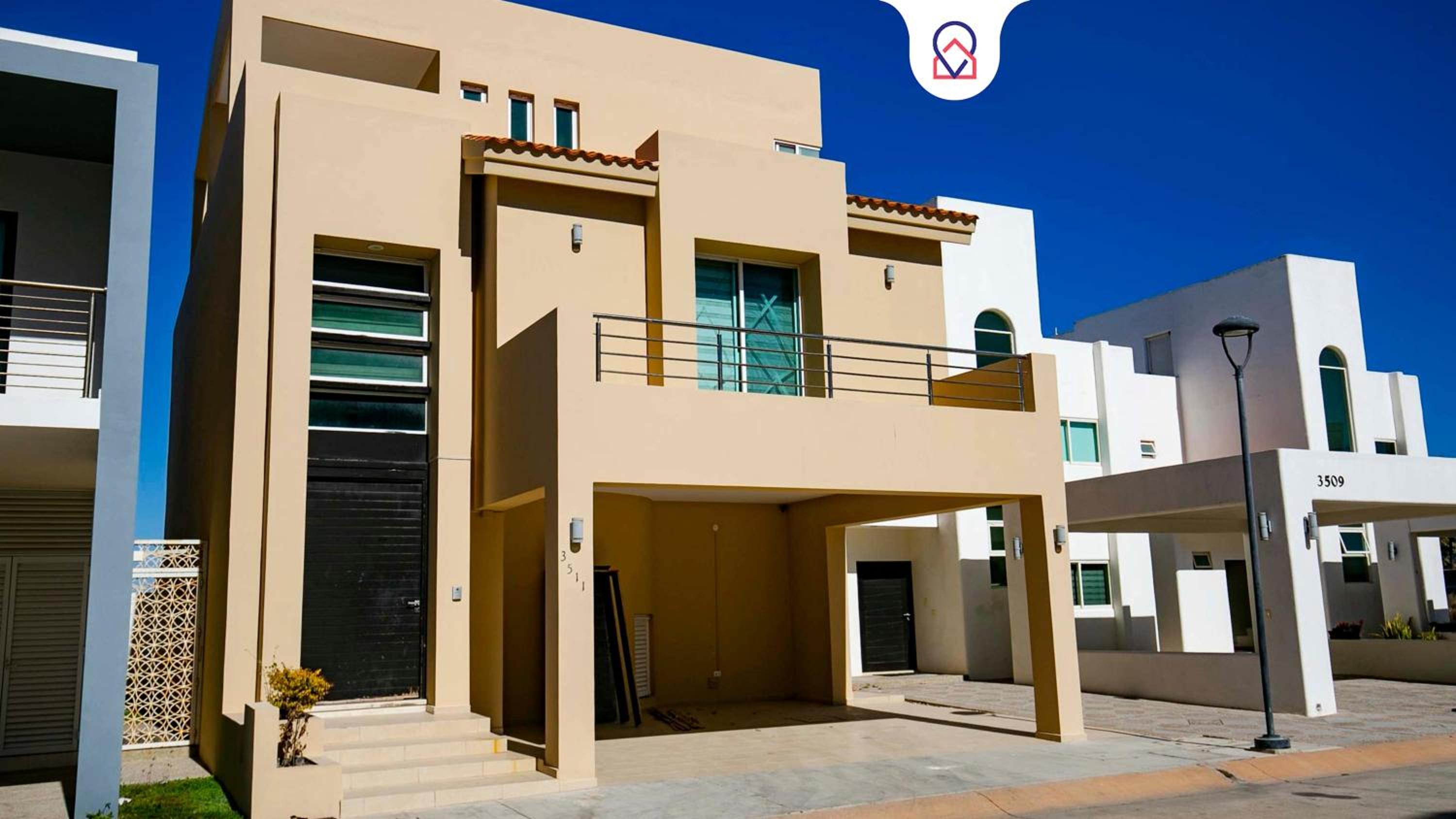 House in Punta Cerritos 3 Bedrooms and Rooftop