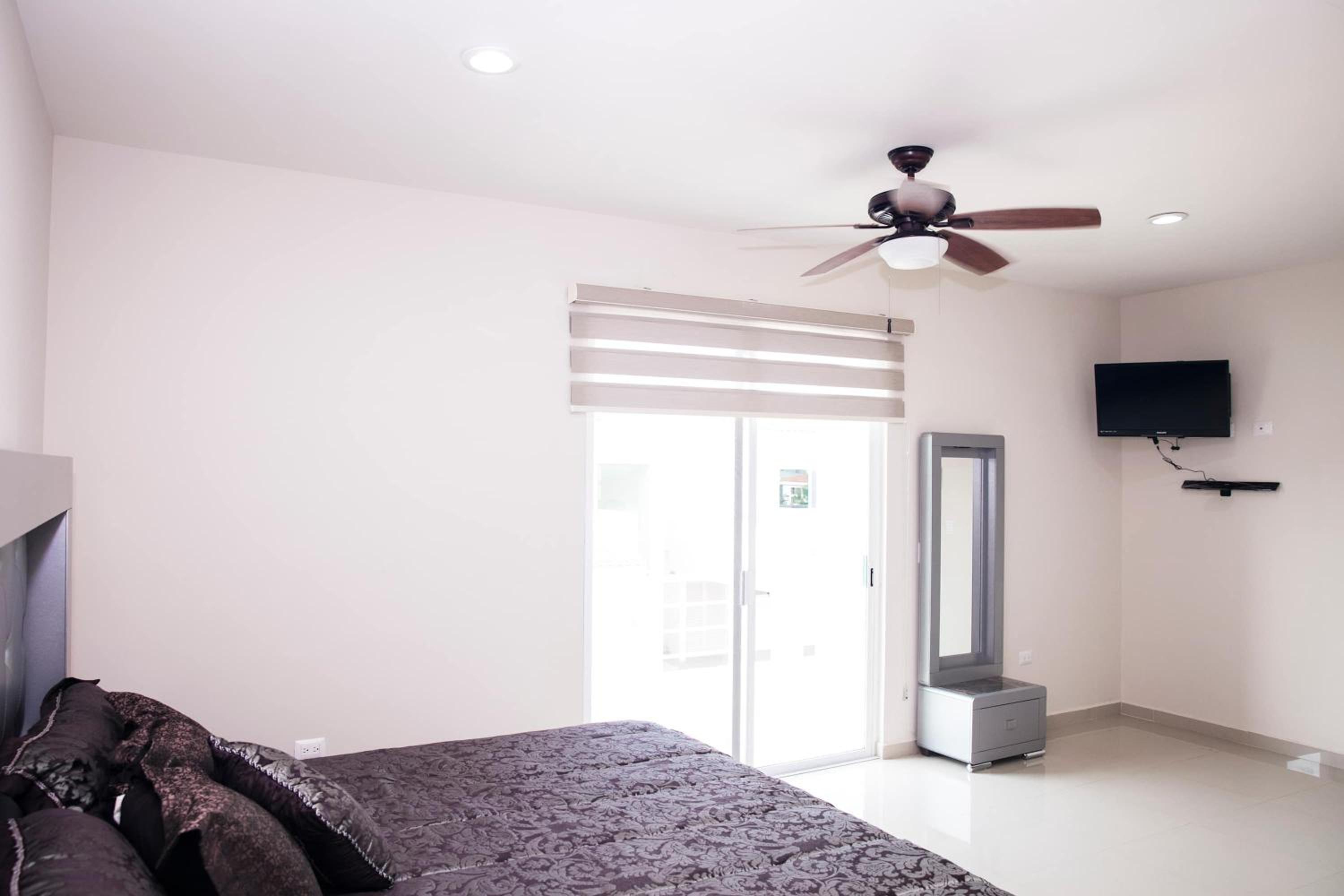 House in Punta Cerritos 3 Bedrooms and Rooftop