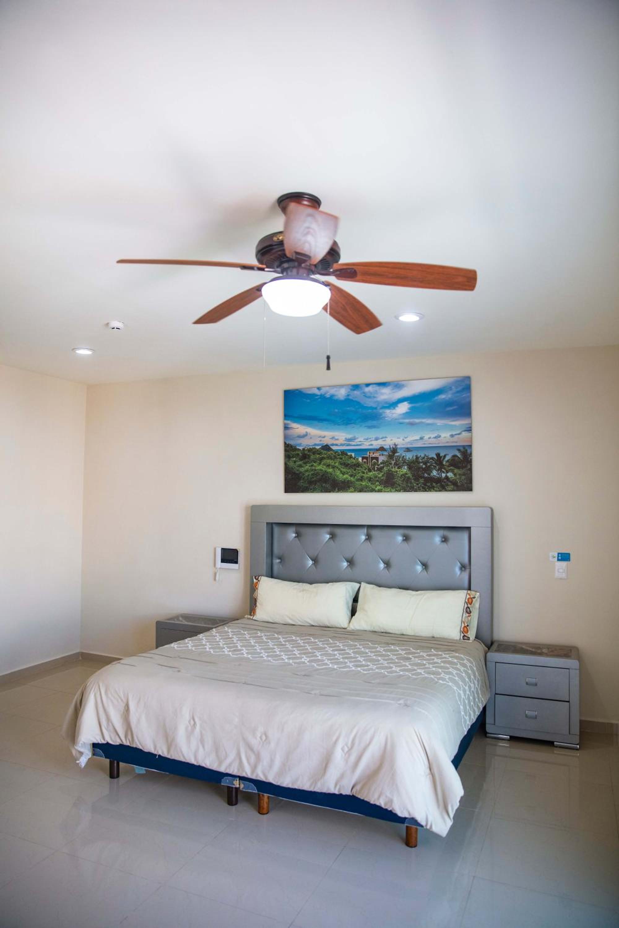 House in Punta Cerritos 3 Bedrooms and Rooftop