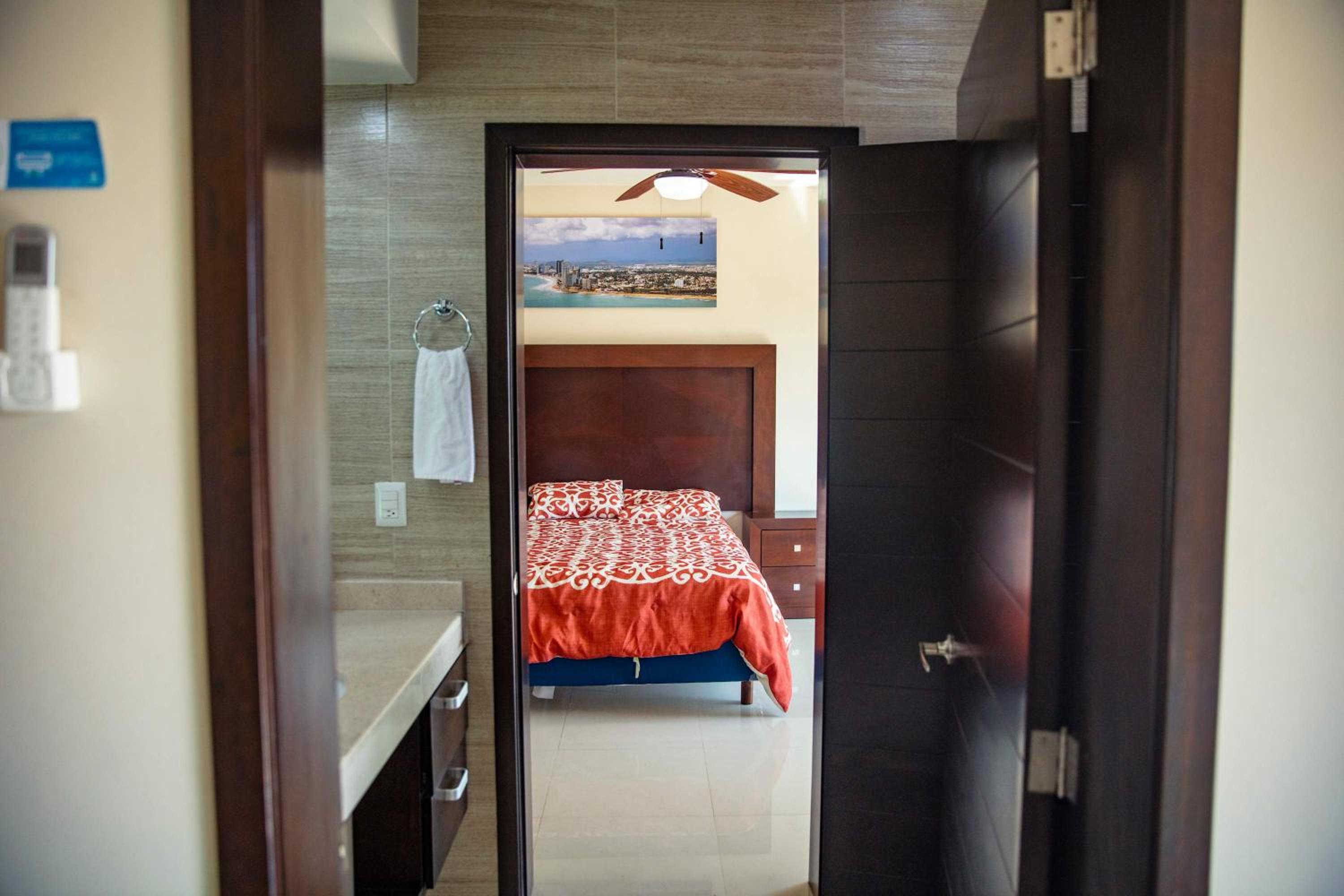 House in Punta Cerritos 3 Bedrooms and Rooftop