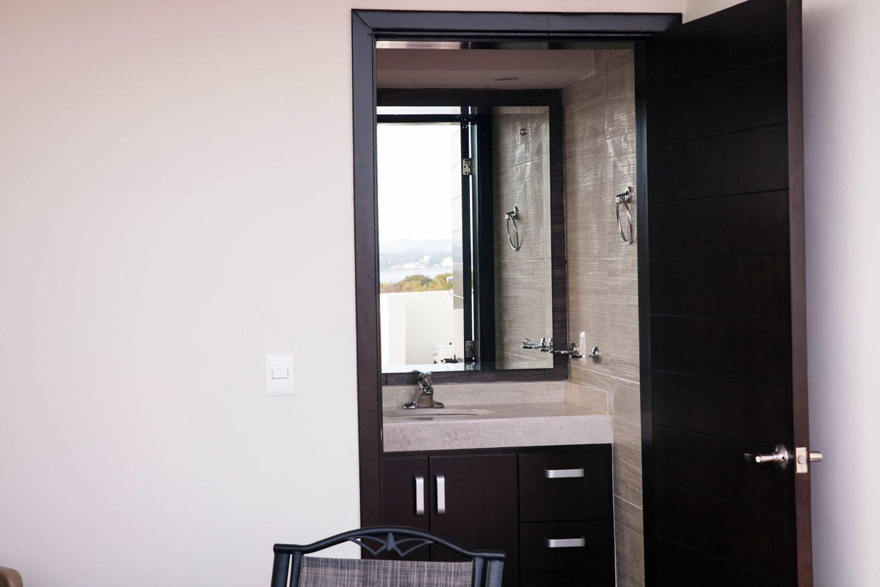 House in Punta Cerritos 3 Bedrooms and Rooftop