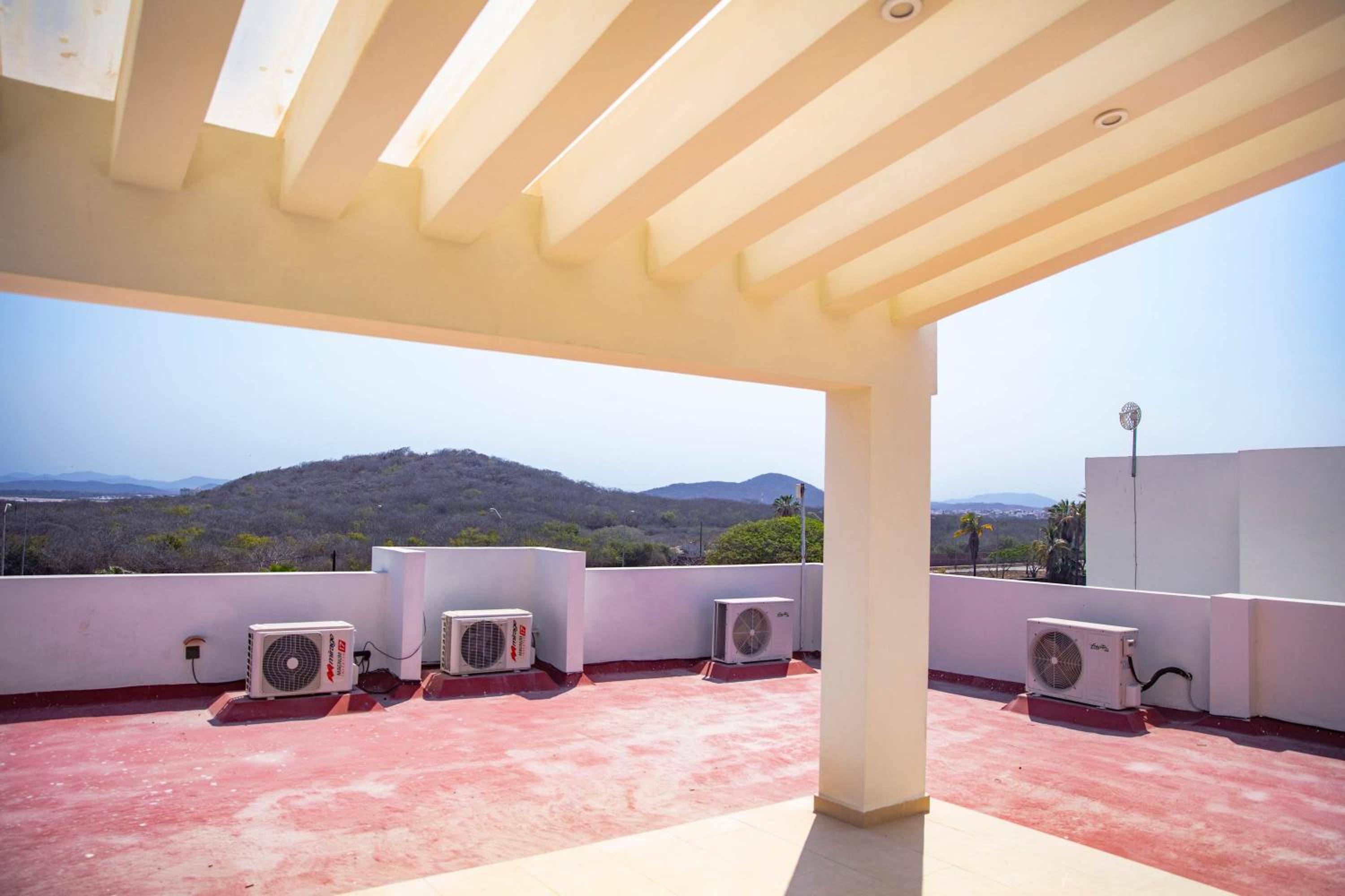 House in Punta Cerritos 3 Bedrooms and Rooftop