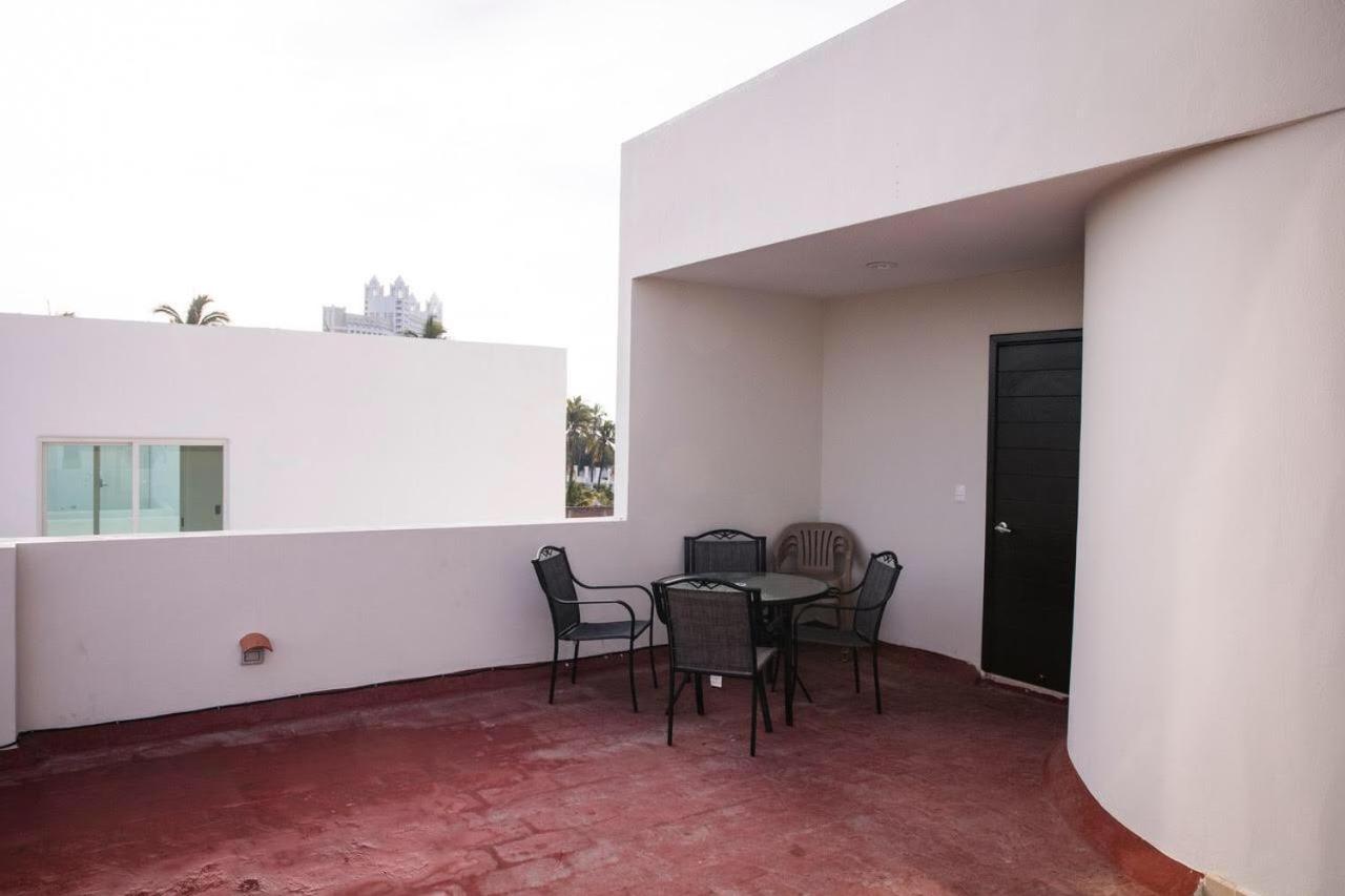House in Punta Cerritos 3 Bedrooms and Rooftop
